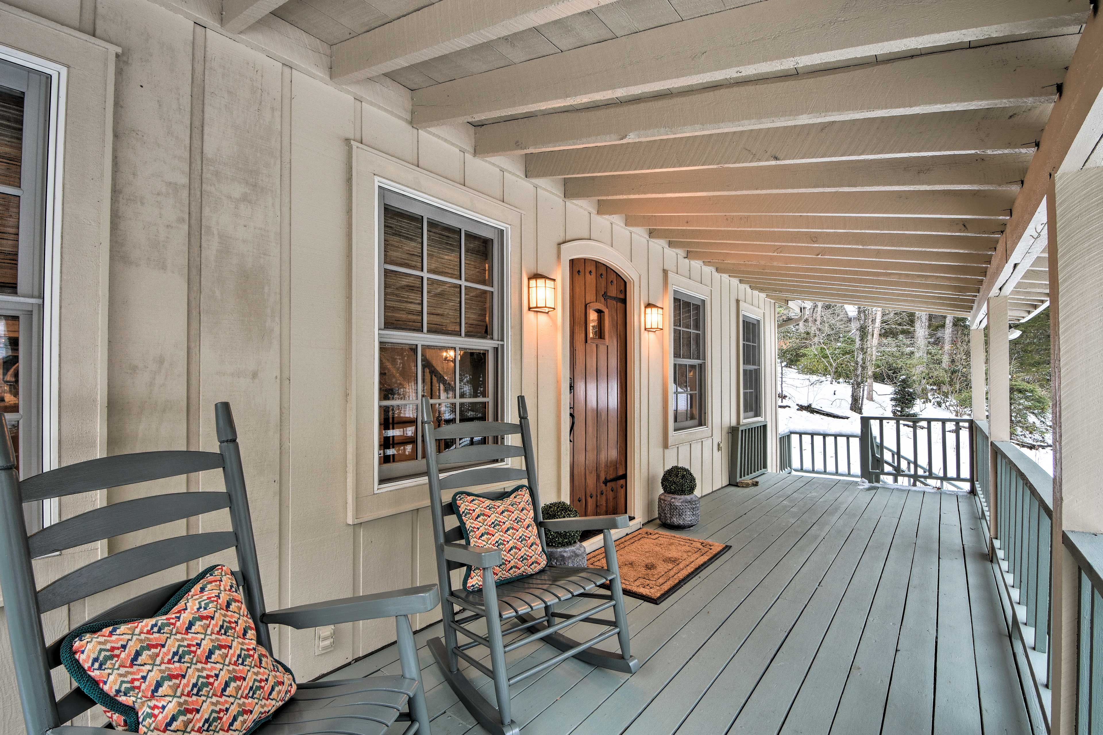 Front Porch | Keyles Entry