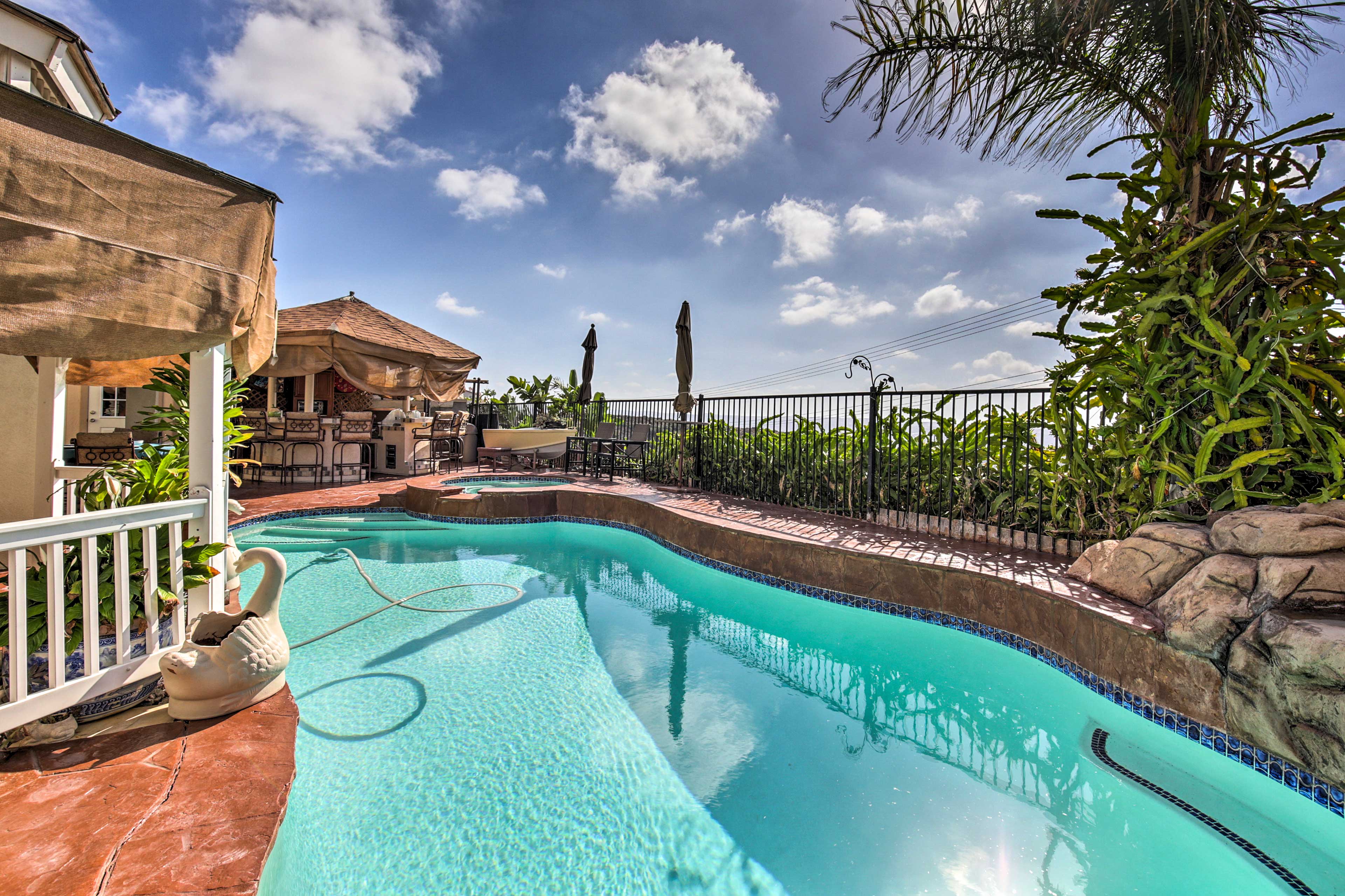 San Diego Vacation Rental | 5BR | 4BA | 3,391 Sq Ft | 2 Steps to Access
