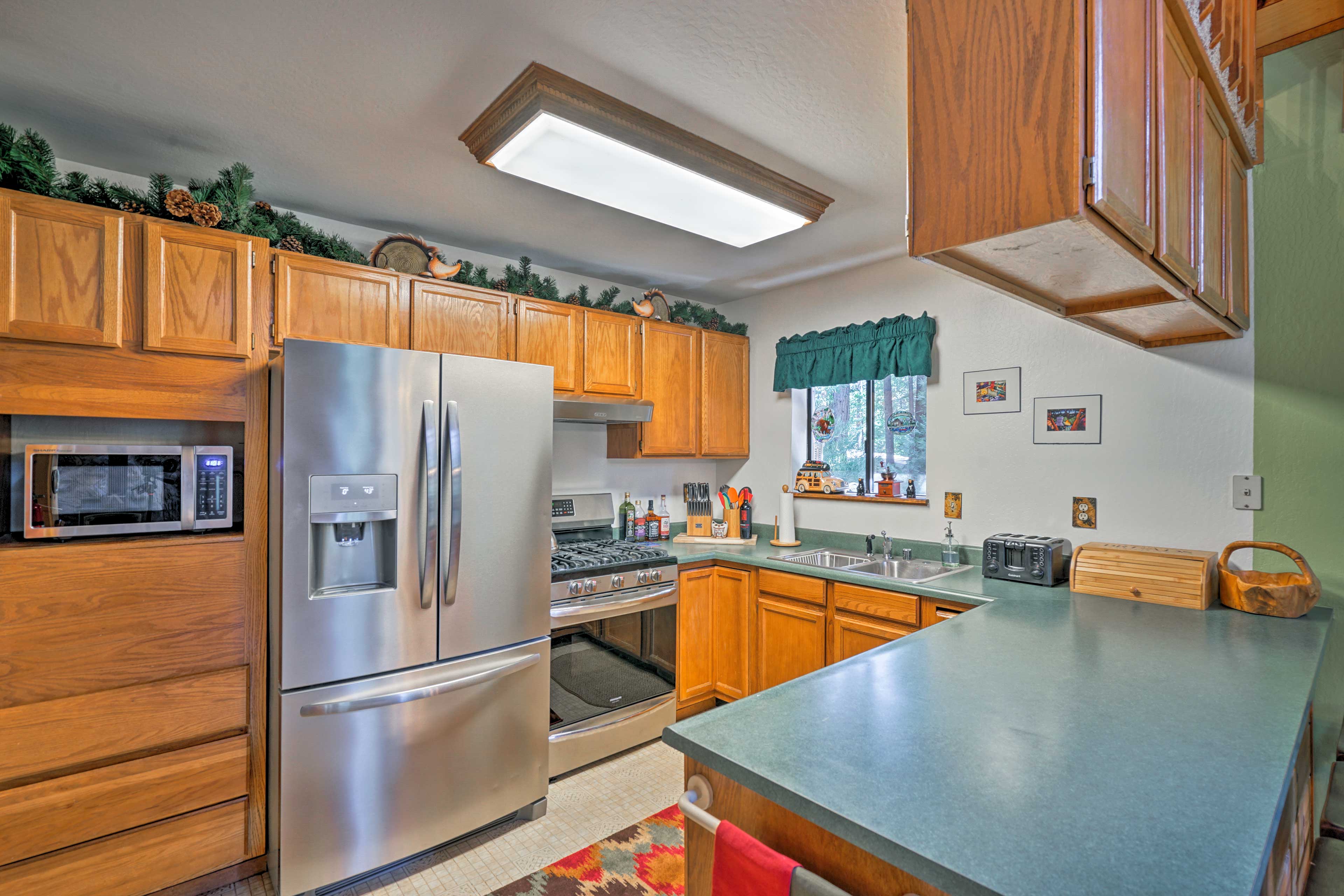 The fully equipped kitchen provides all the appliances & dishware you'll need.