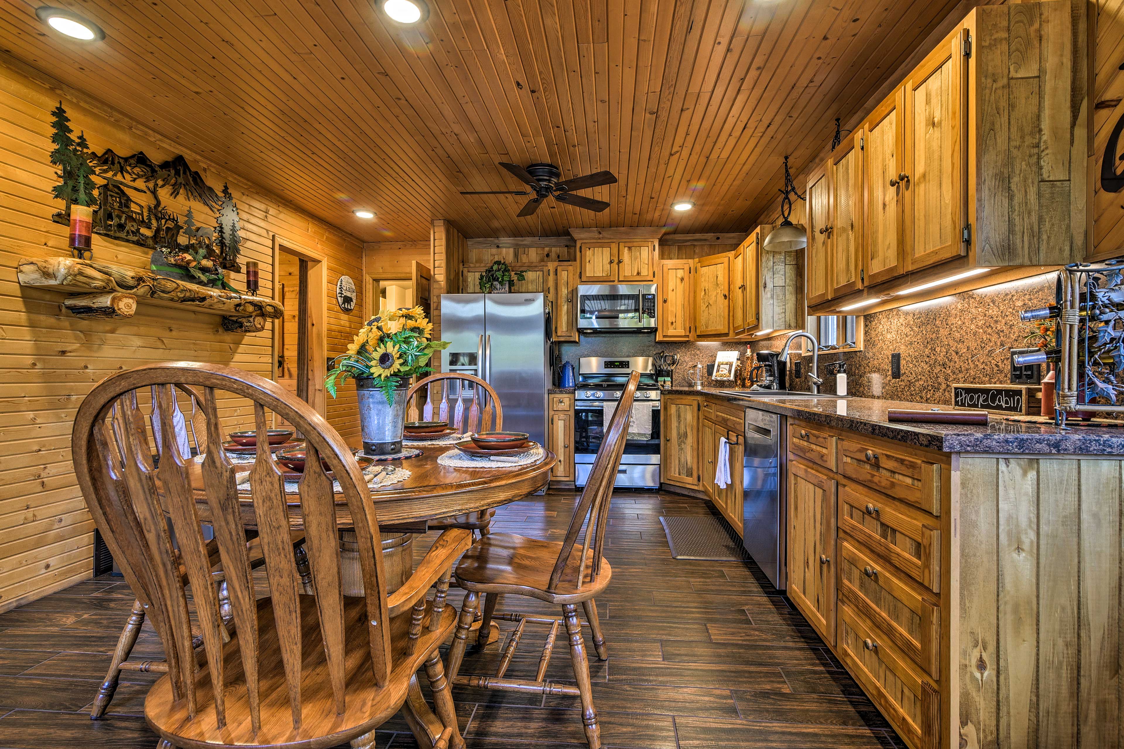 Kitchen | Fully Equipped w/ Cooking Basics