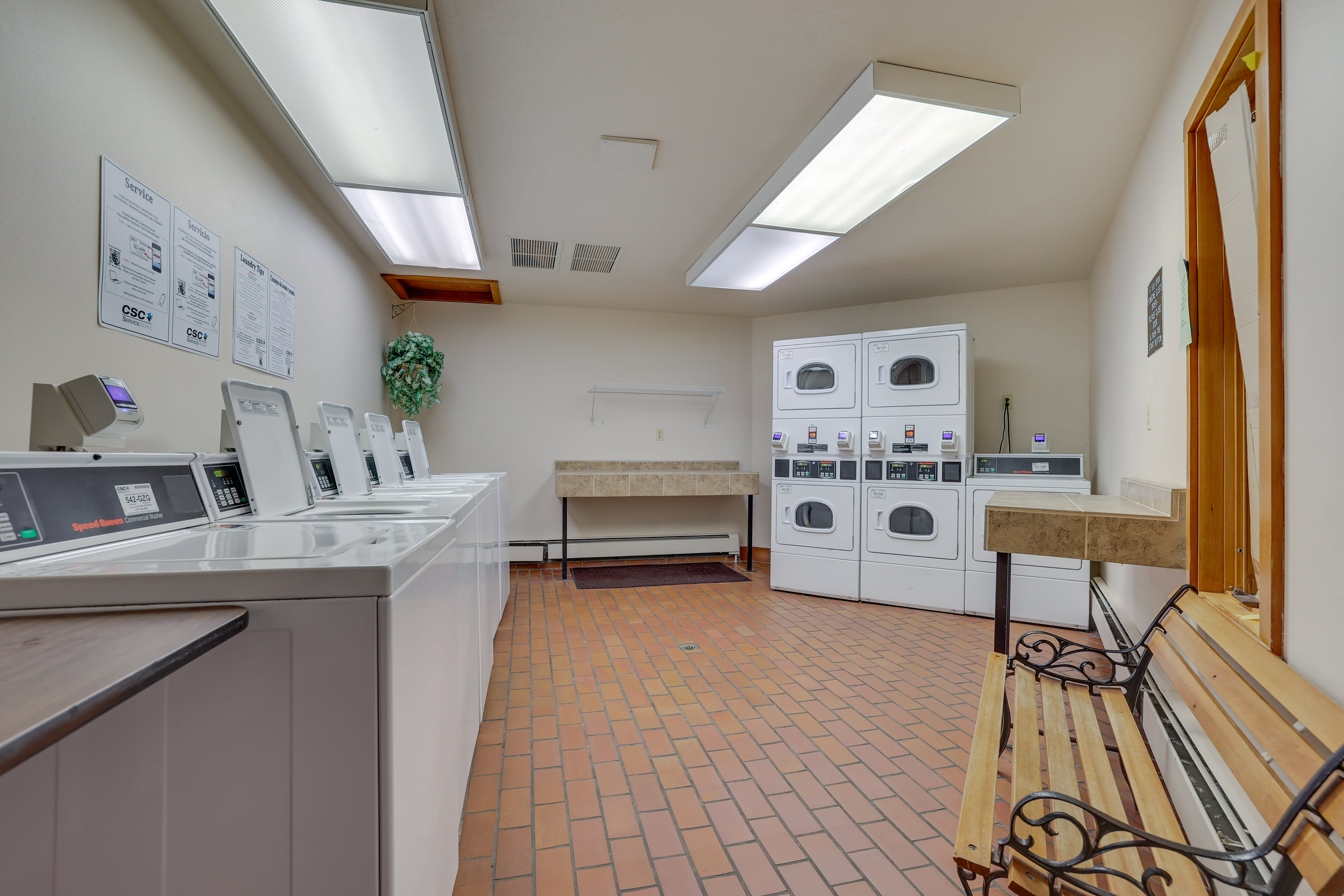 Community Amenities | Laundry Room