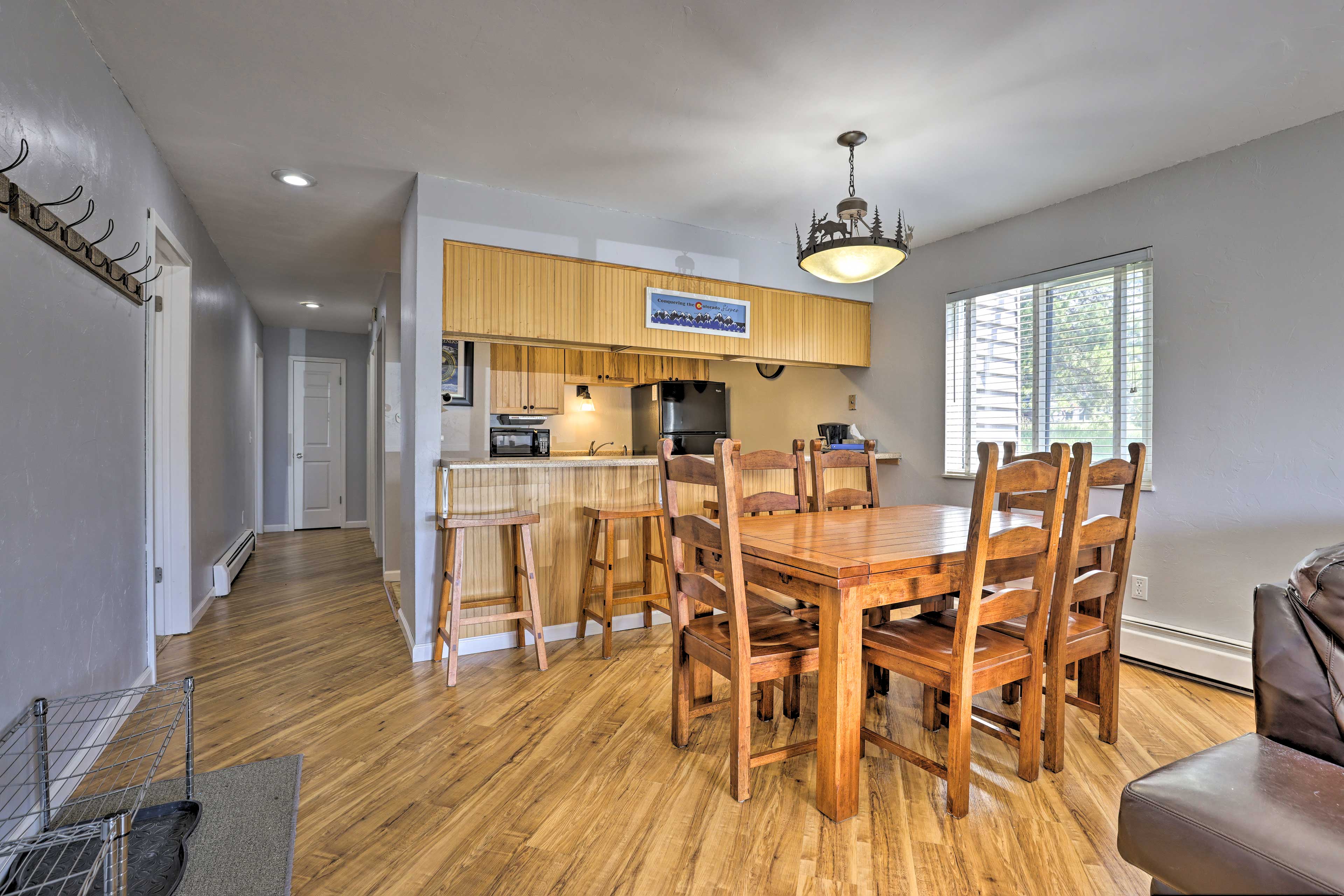 Main Living Area | Dining Table