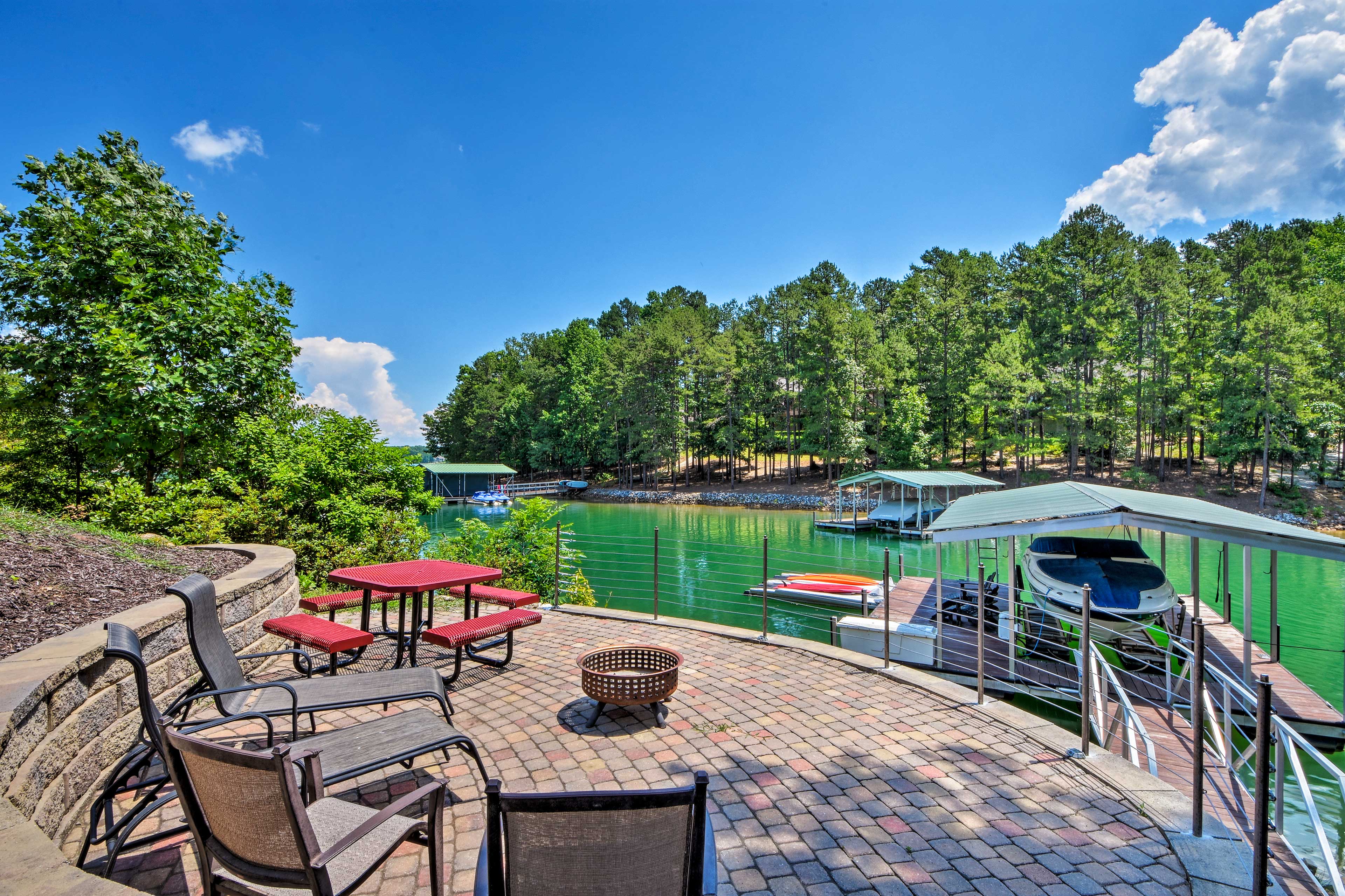  Lake Keowee, South Carolina, Lake Essentials, Lake and