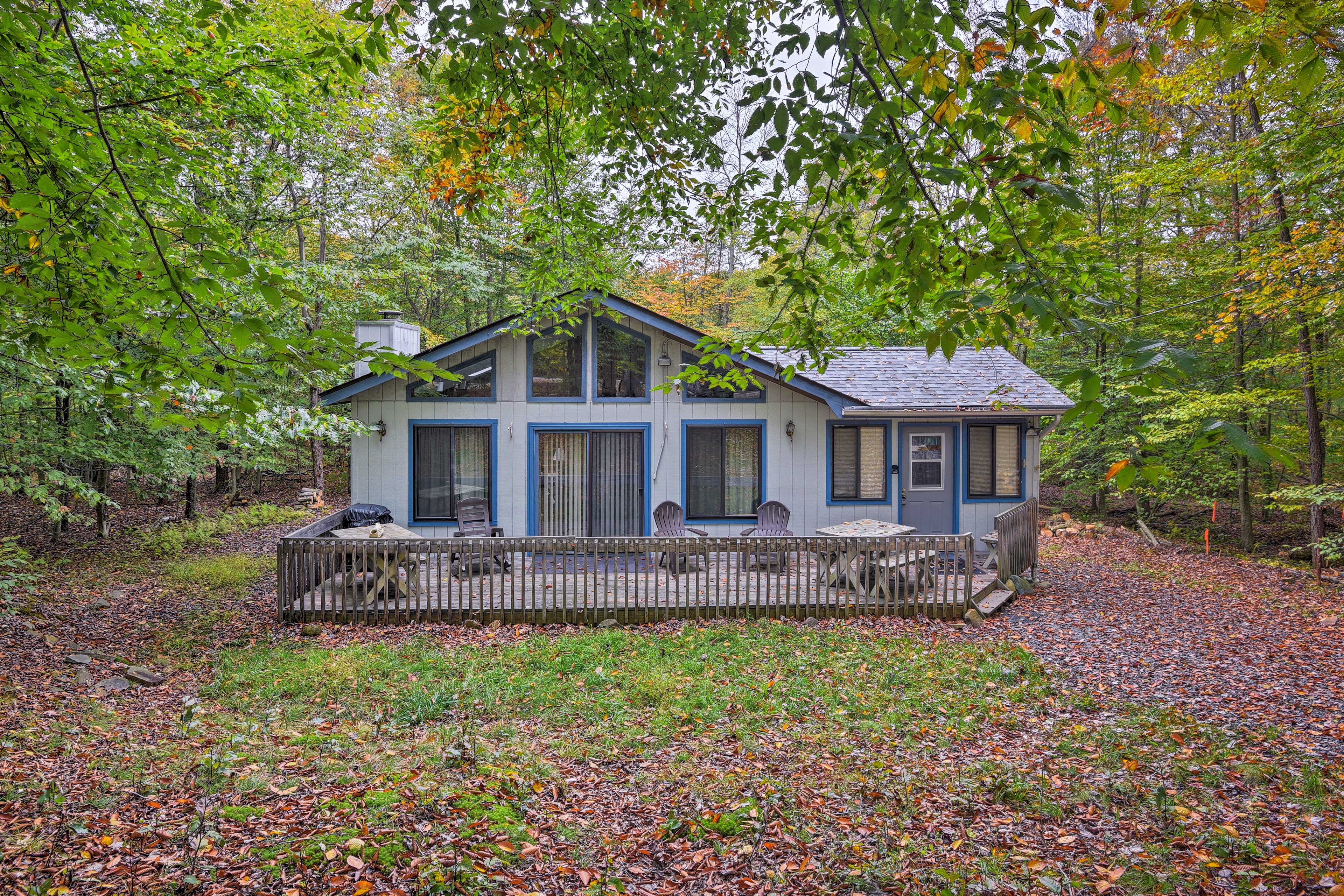 This vacation rental cabin is the ideal home base for exploring the Poconos.