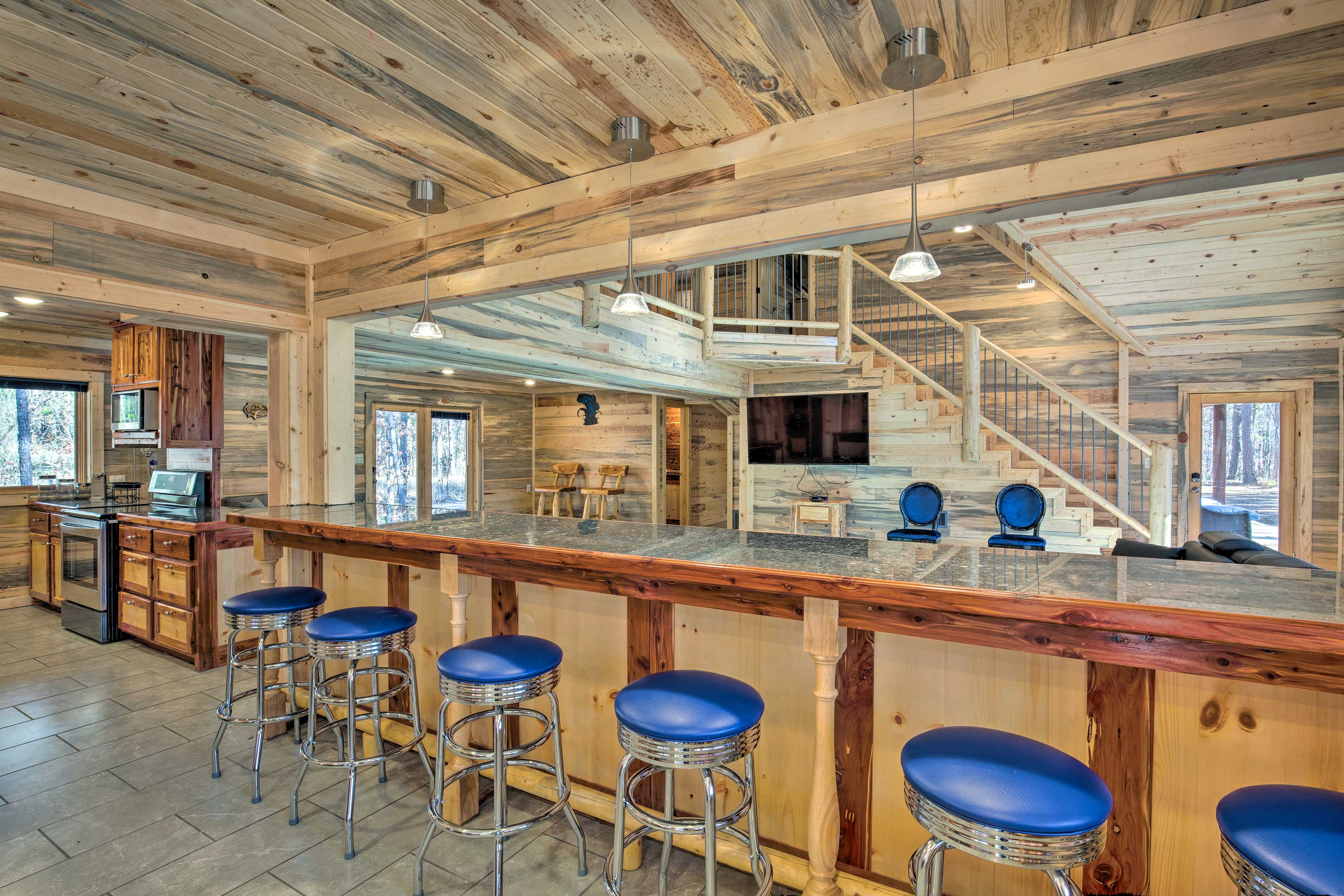 Breakfast Bar Dining Area