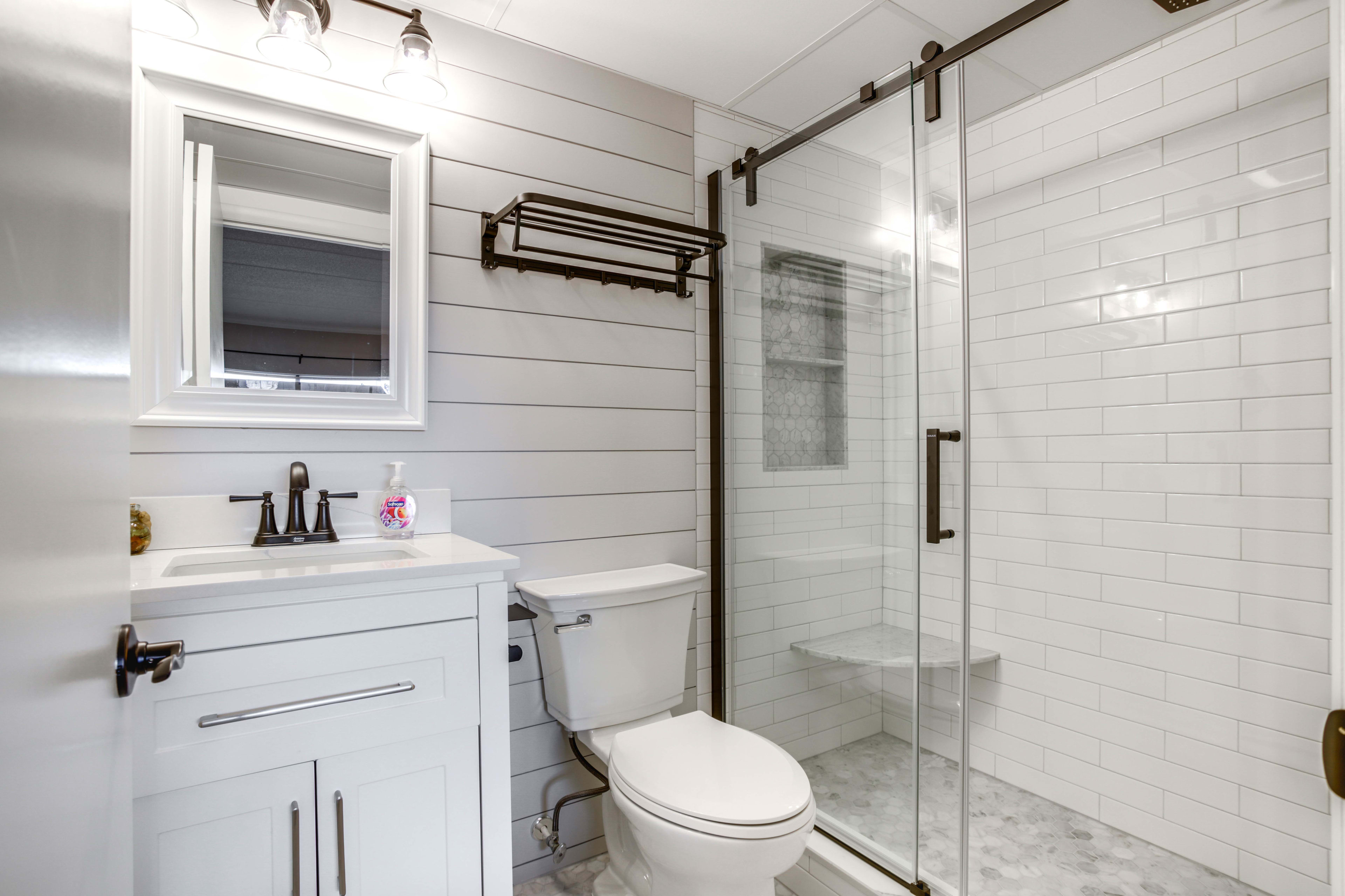 En-Suite Bathroom | Complimentary Toiletries