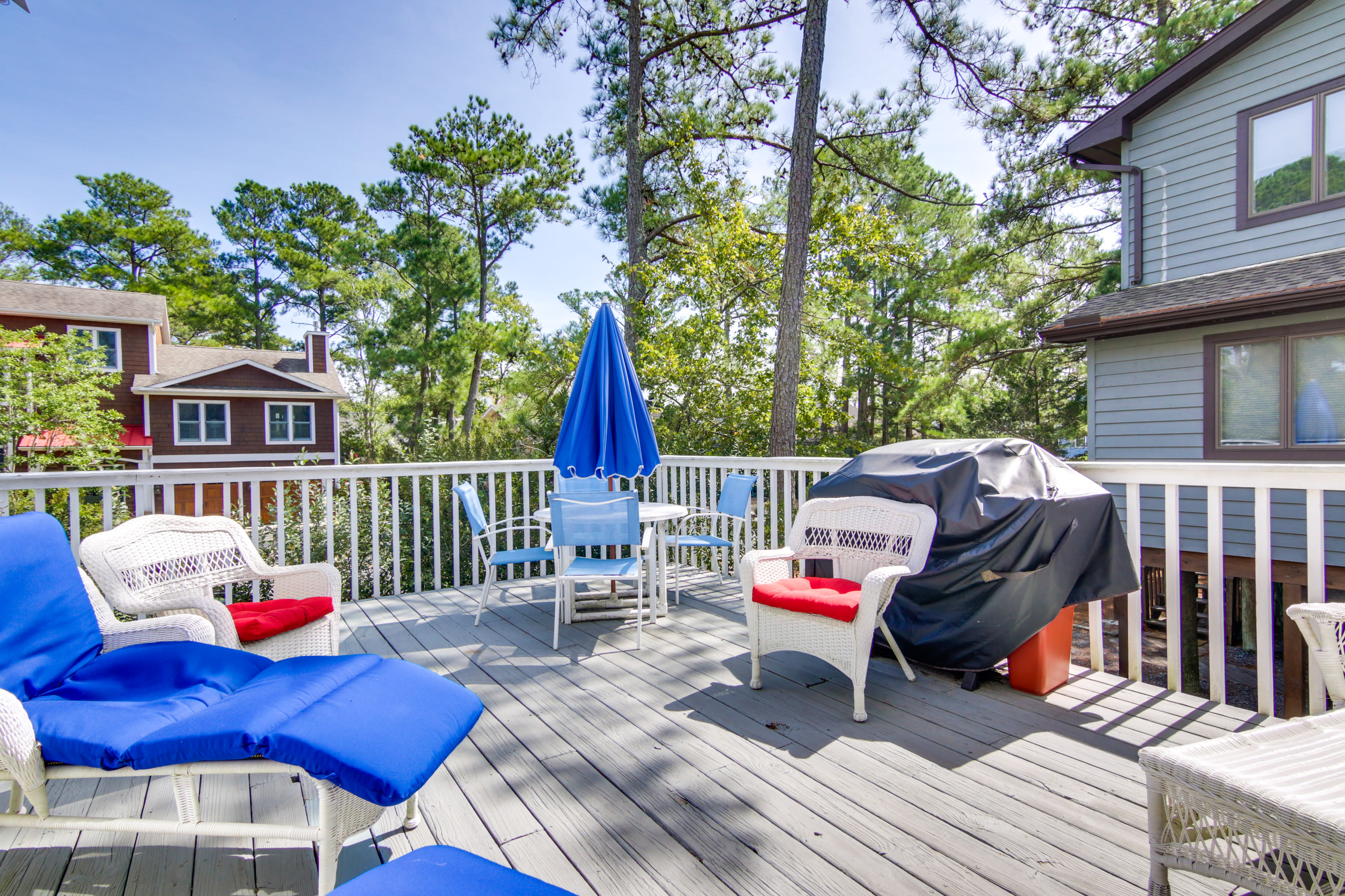 Furnished Deck | Gas Grill | Outdoor Dining