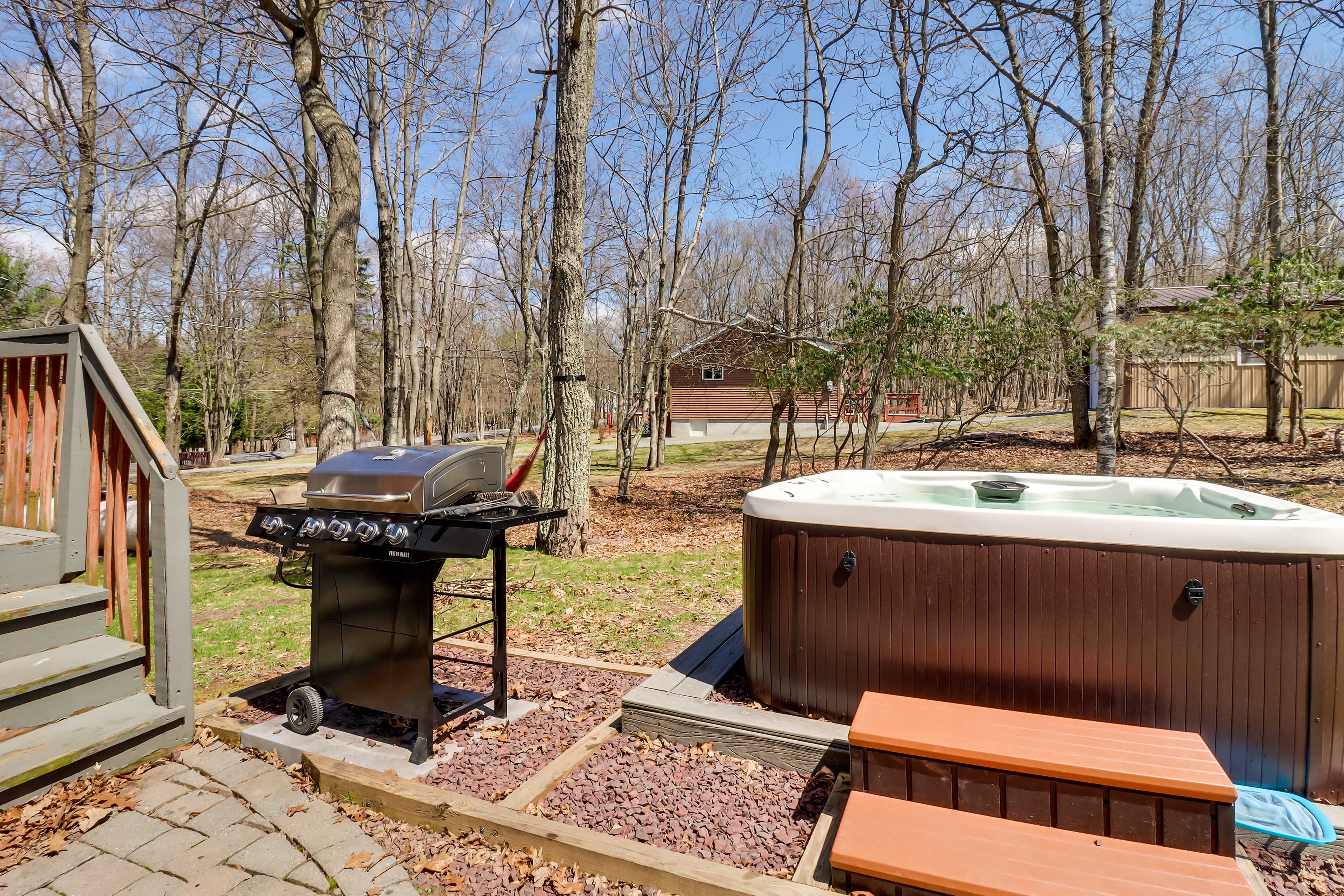 Private Hot Tub | Gas Grill