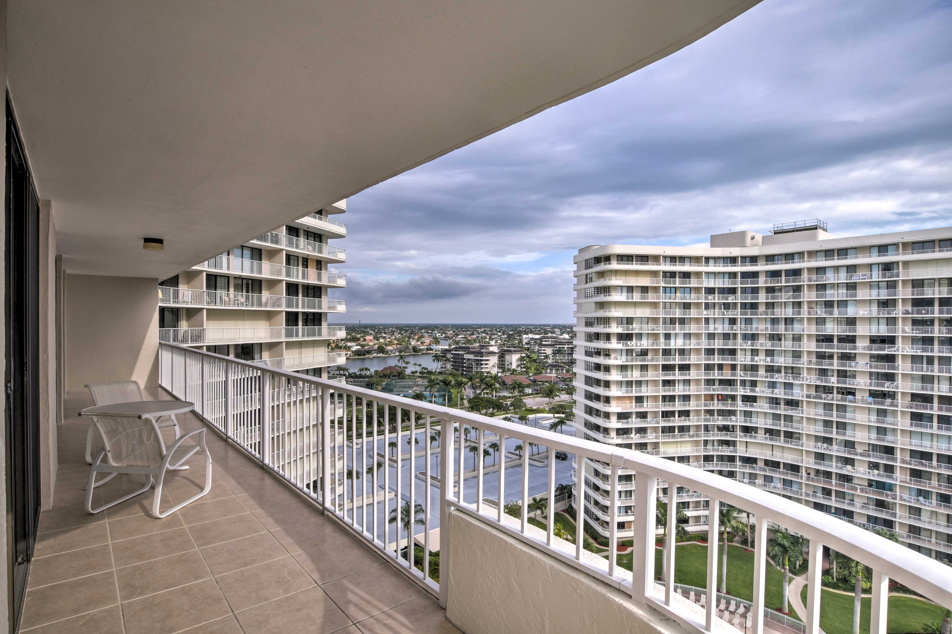 Wraparound Balcony