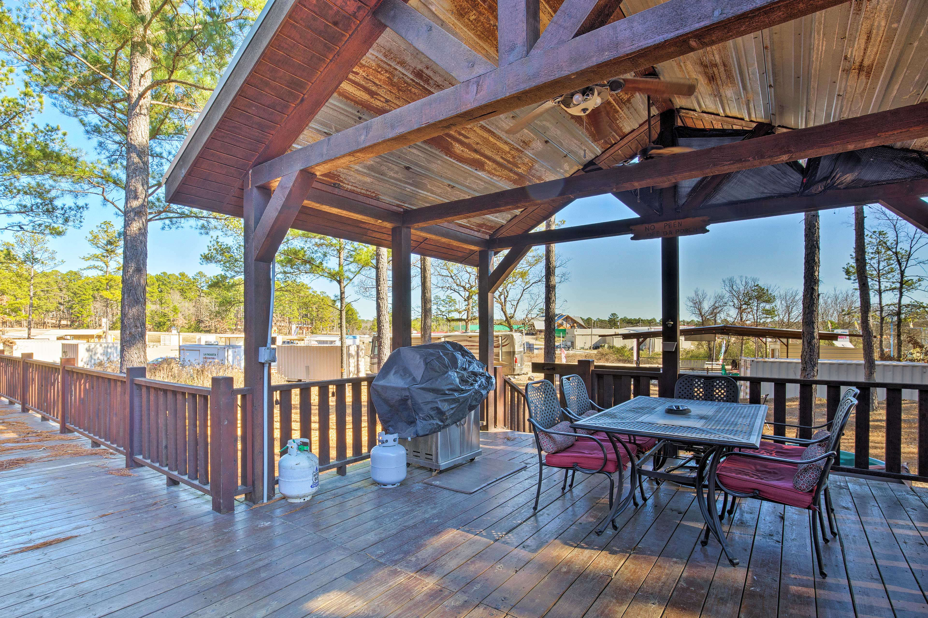 Private Deck | Gas Grill | Outdoor Dining Area