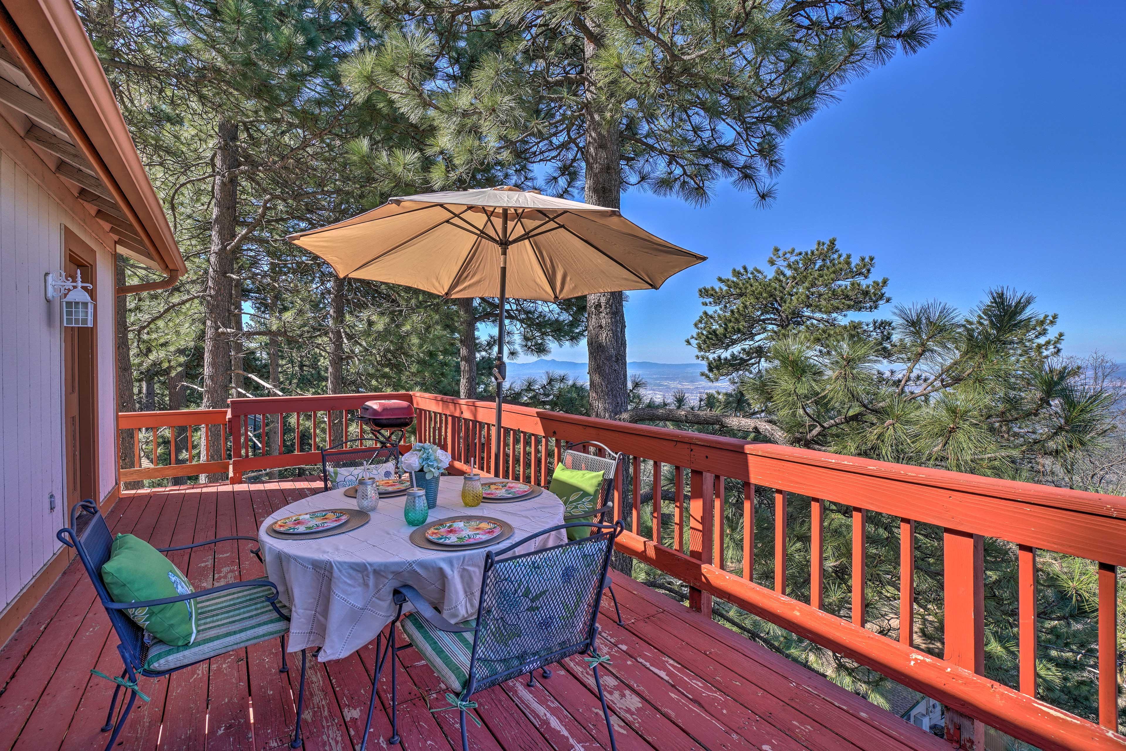 Entertain everyone with the spacious, furnishing deck.