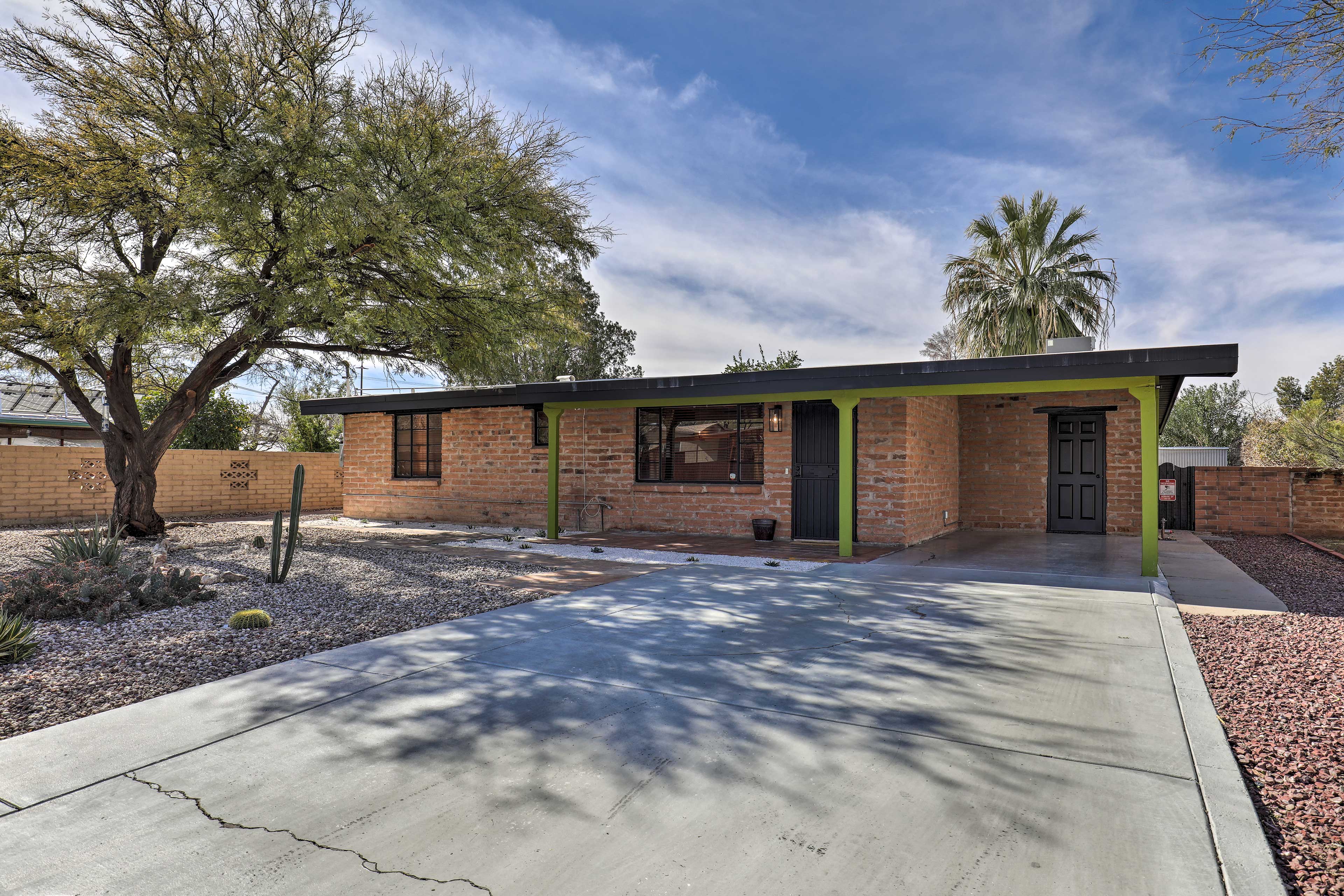 Tucson Vacation Rental | 4BR | 2.5BA | Step-Free Access