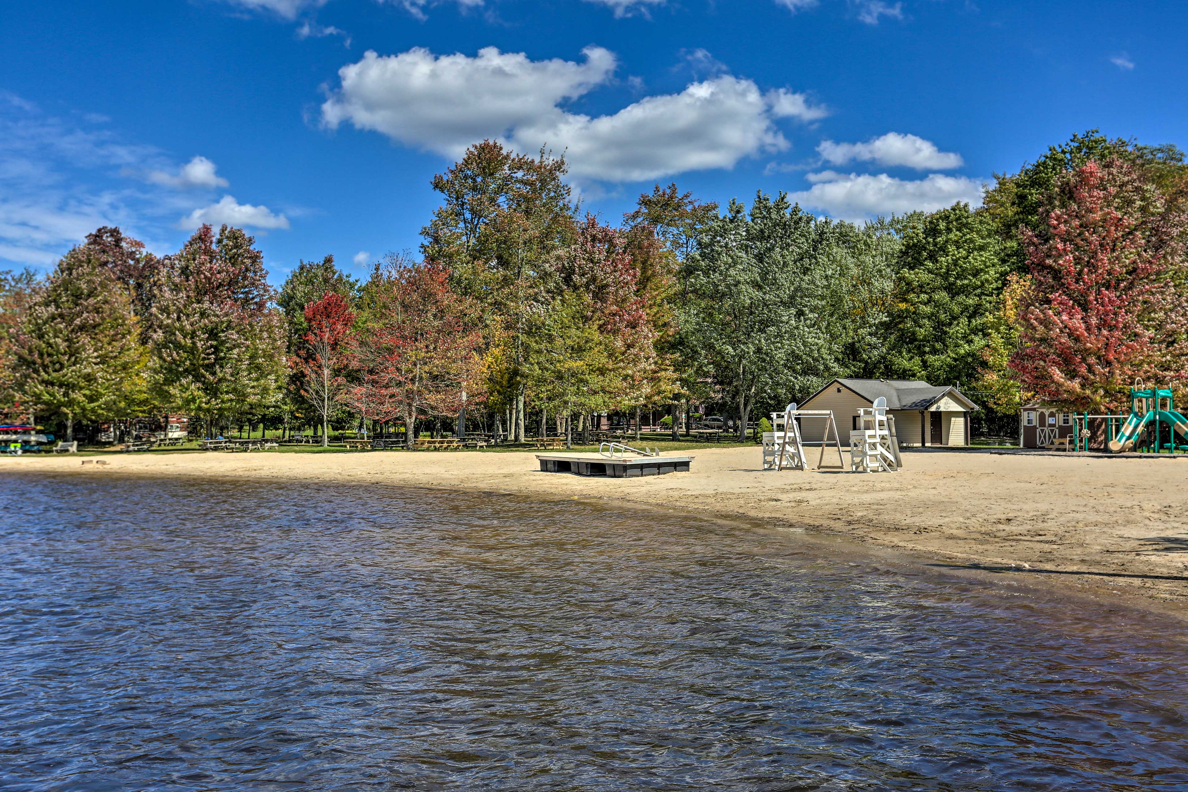 Locust Lake Village Community Amenities