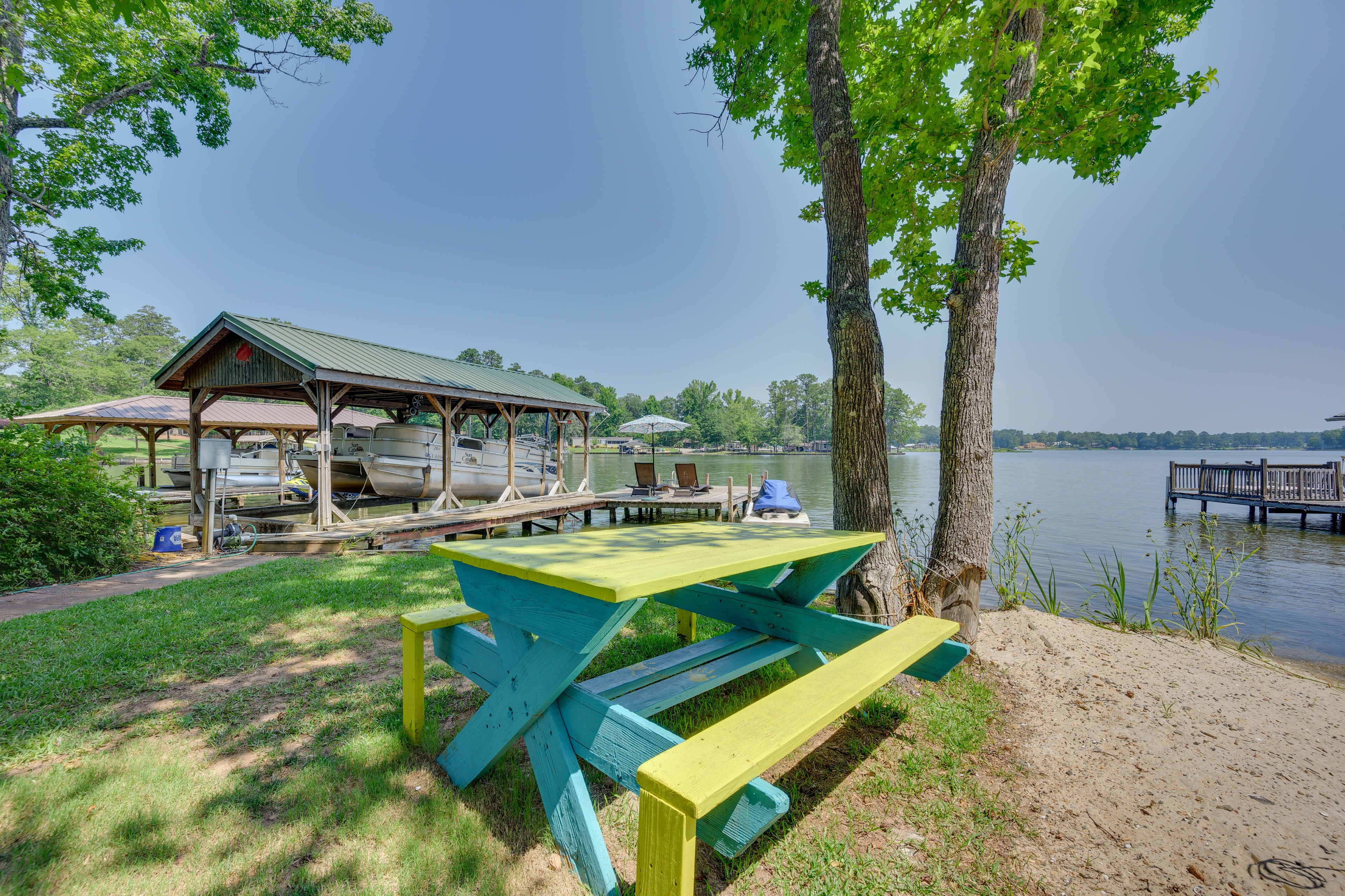 Outdoor Dining Area