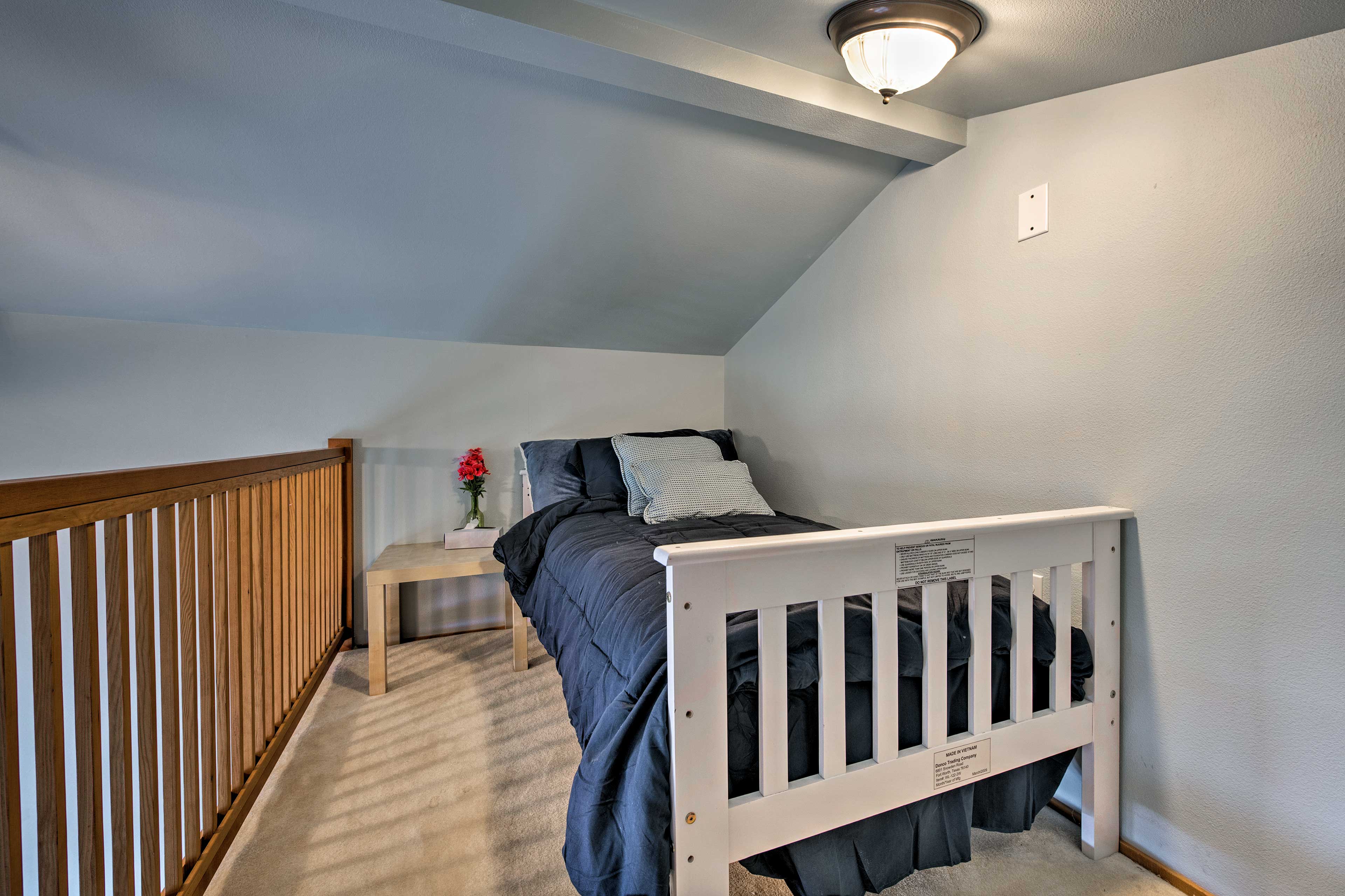 Loft | Twin Bed