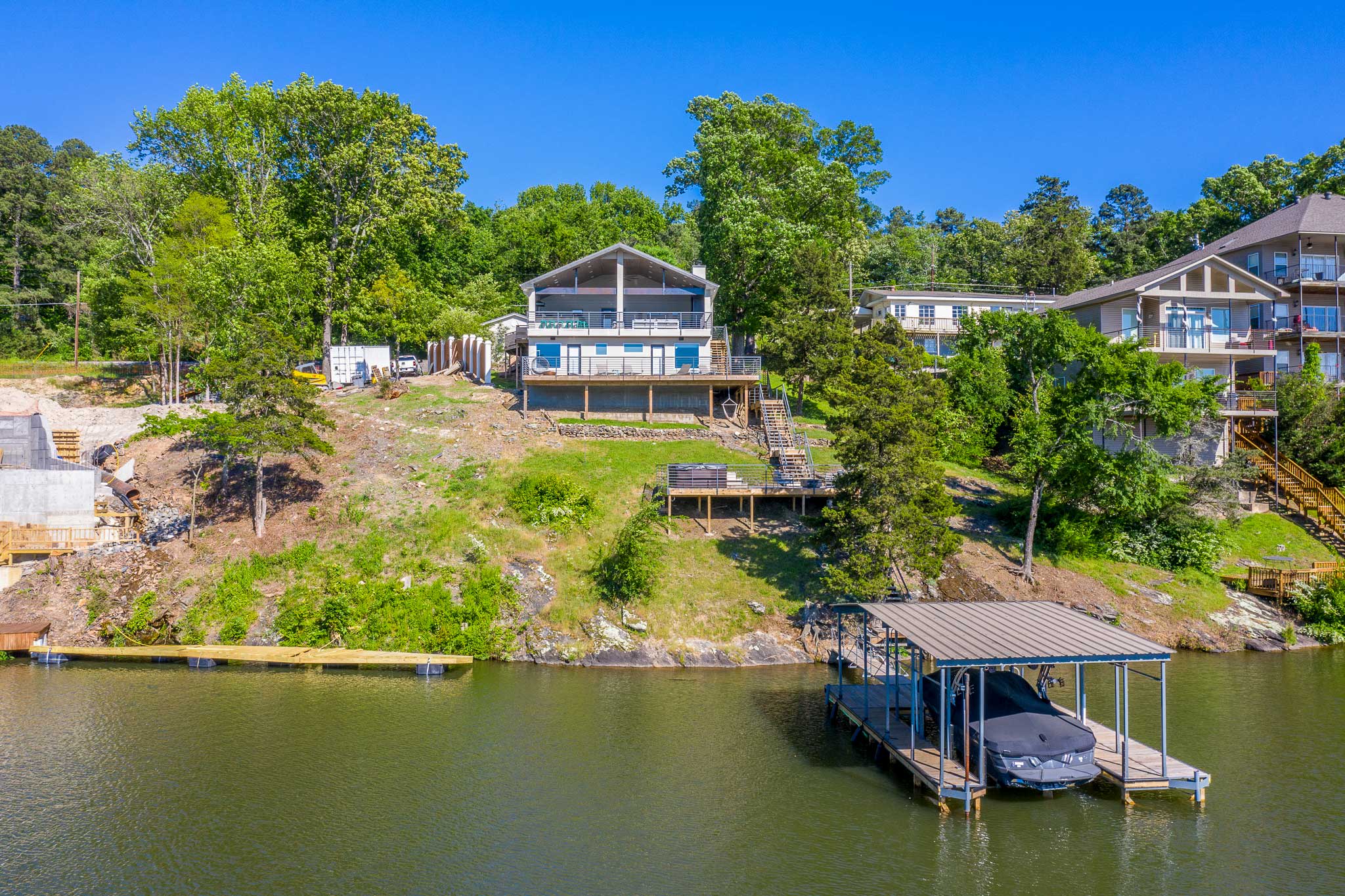 Home Exterior | Waterfront