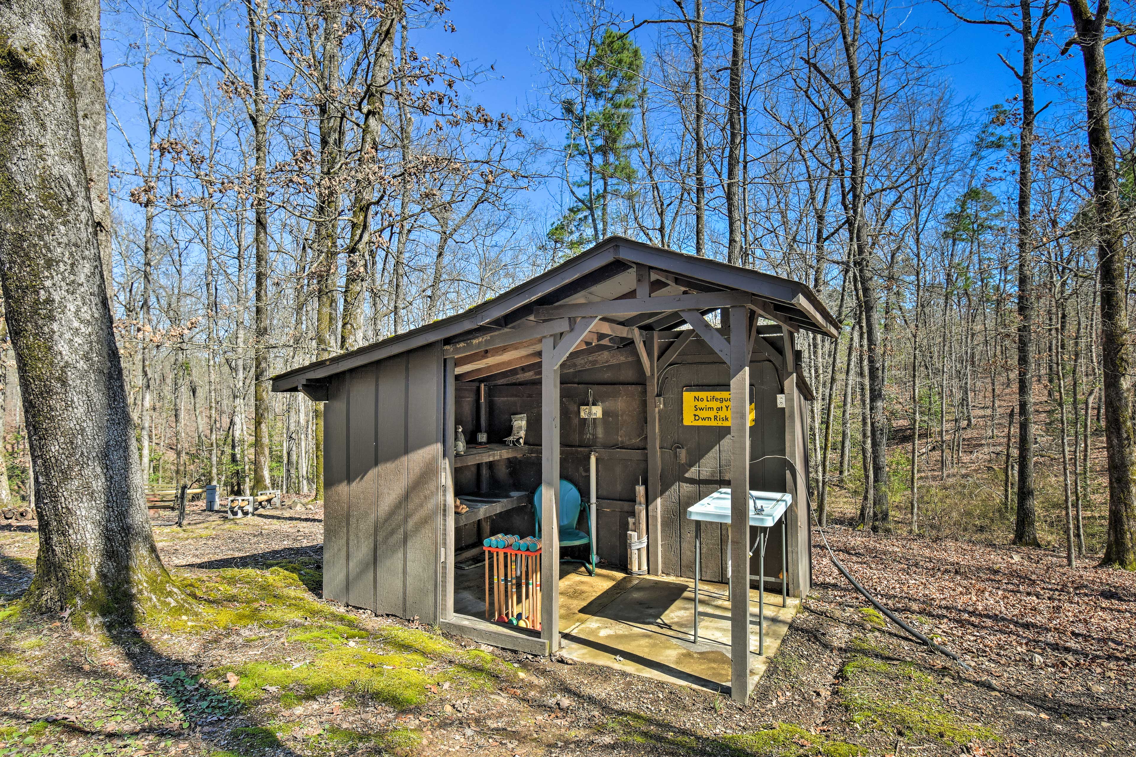 Shed | Croquet Set