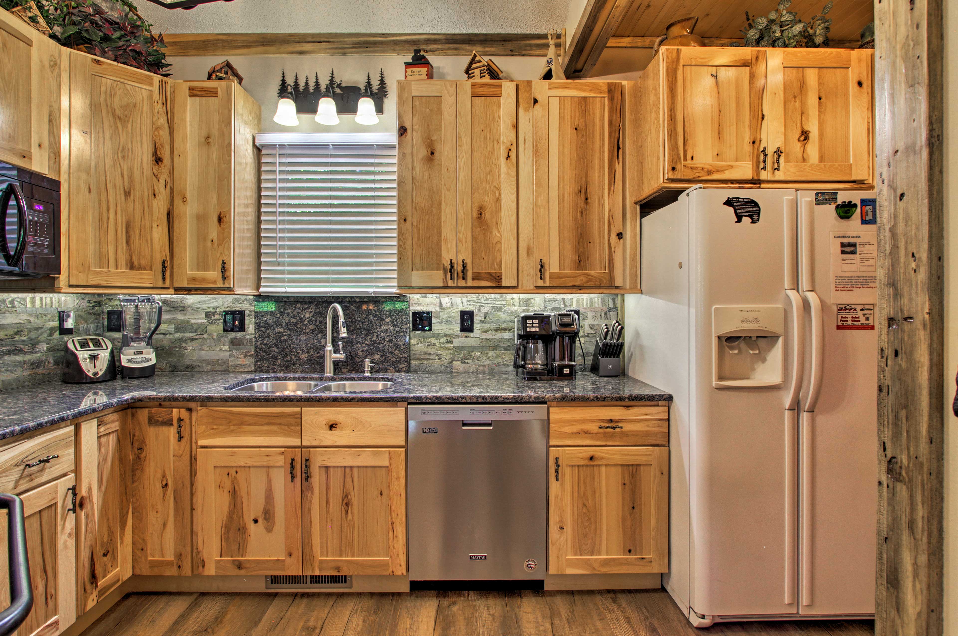 Kitchen | Fully Equipped