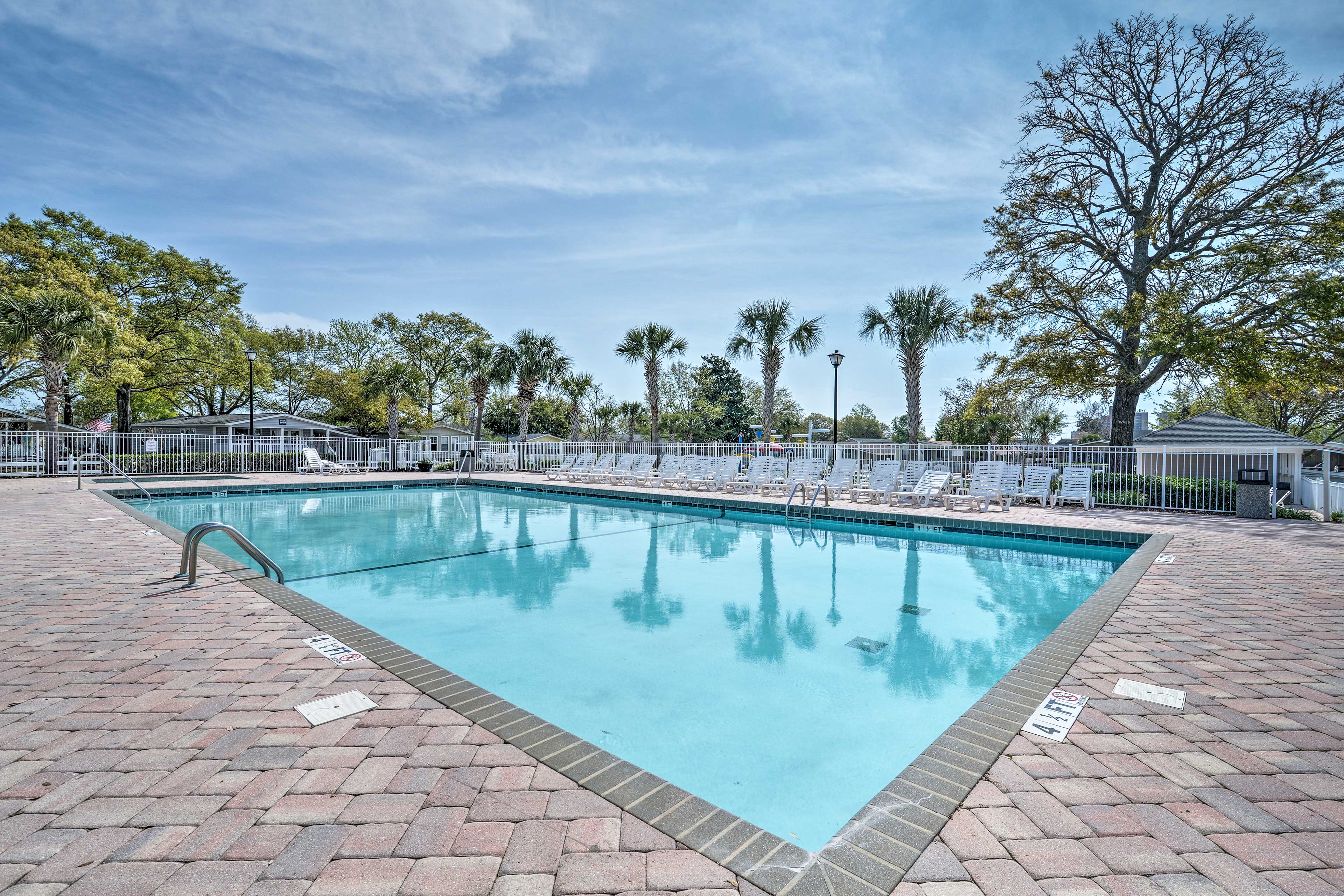 Community Outdoor Pool