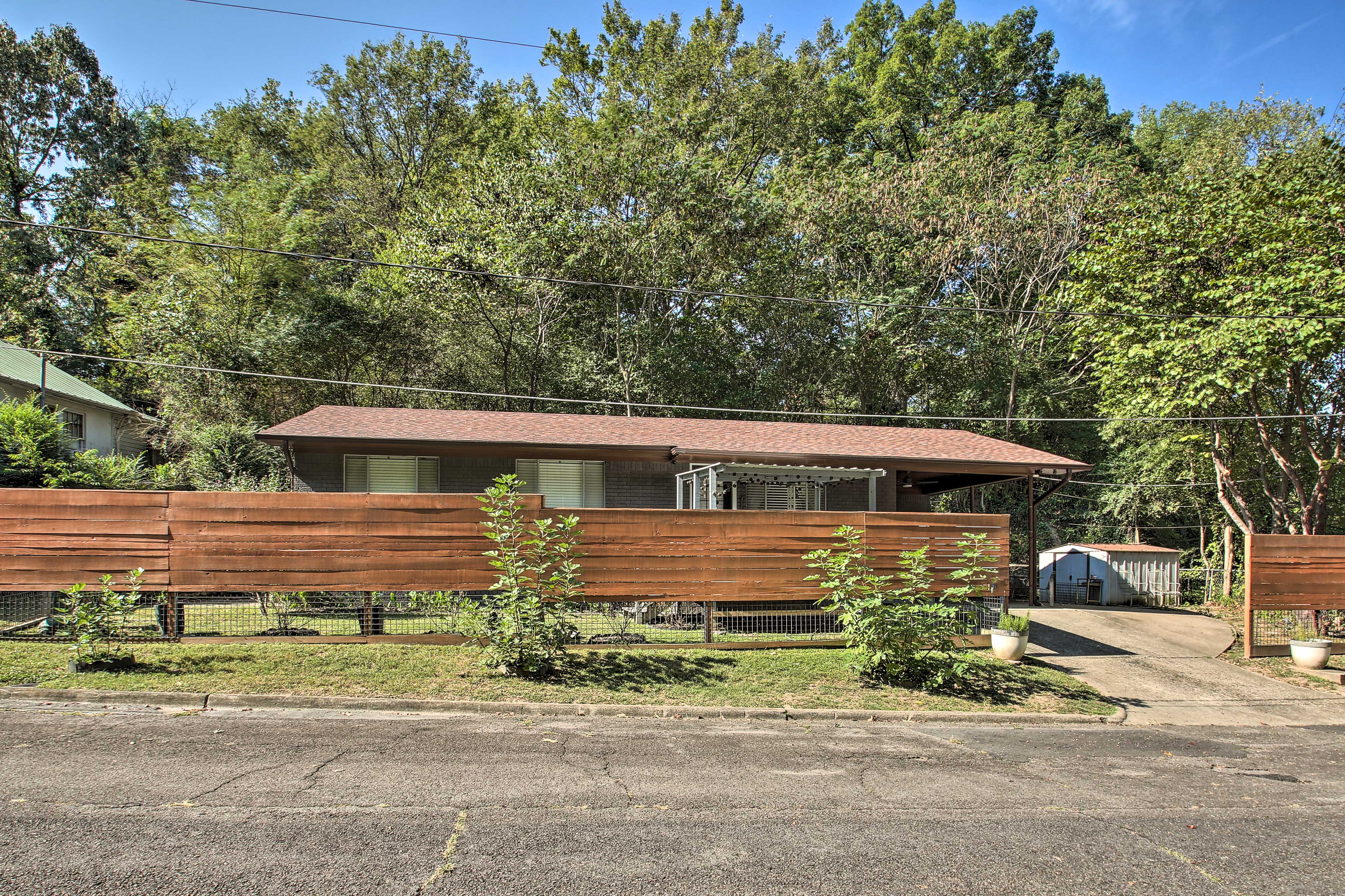 Hot Springs Dog-Friendly Home: ~1 Mi to Downtown