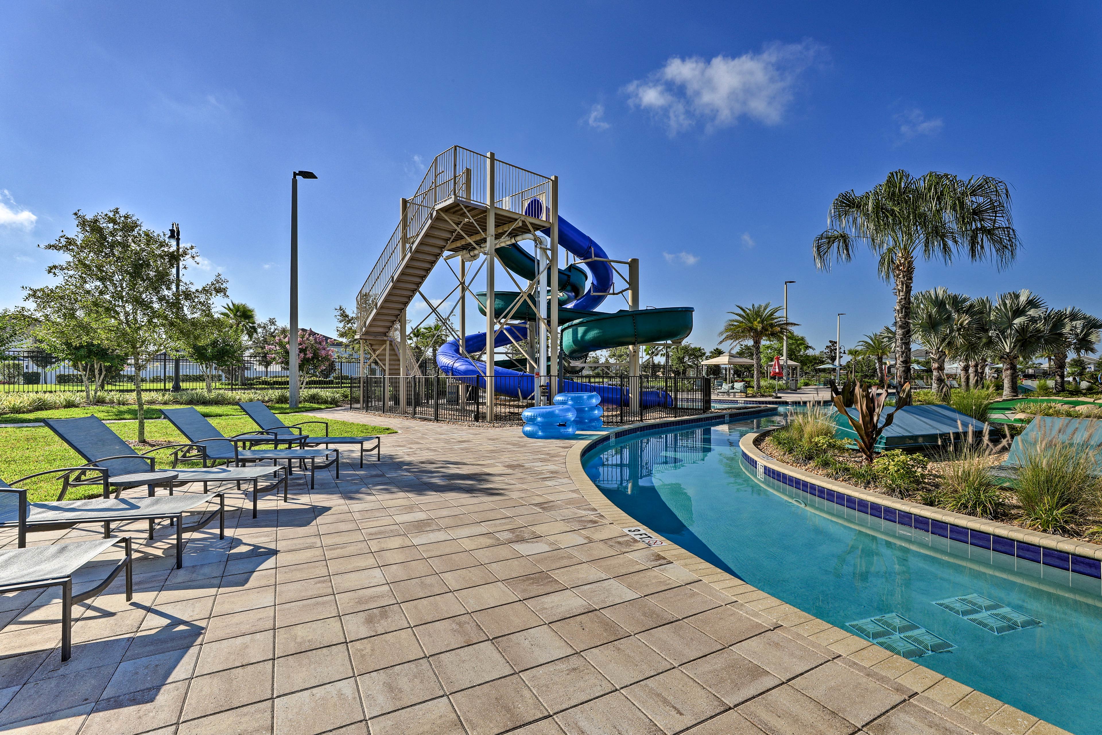 Community Amenities | Lazy River | Outdoor Pool | Waterslide