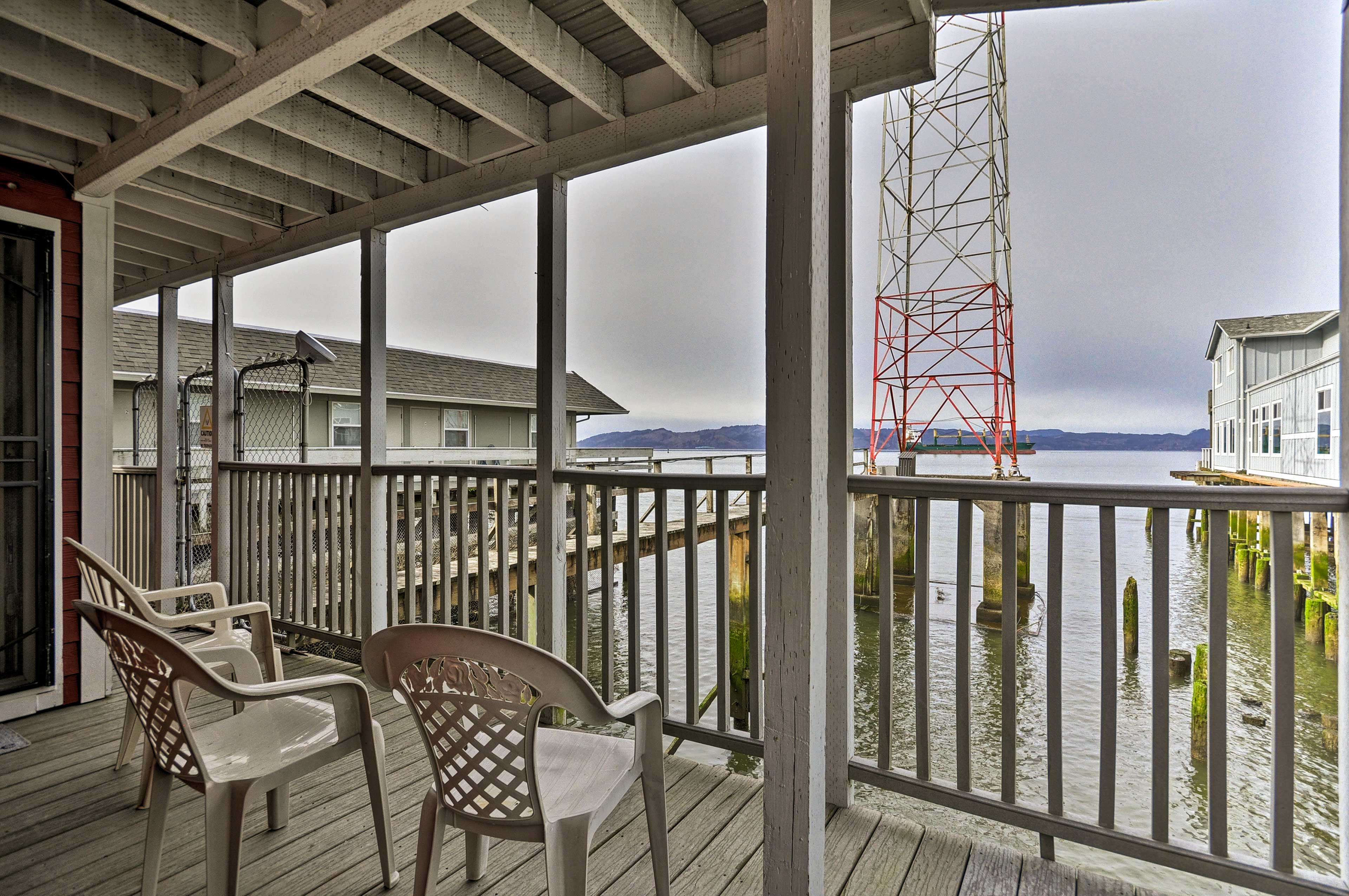 Balcony | Water Views