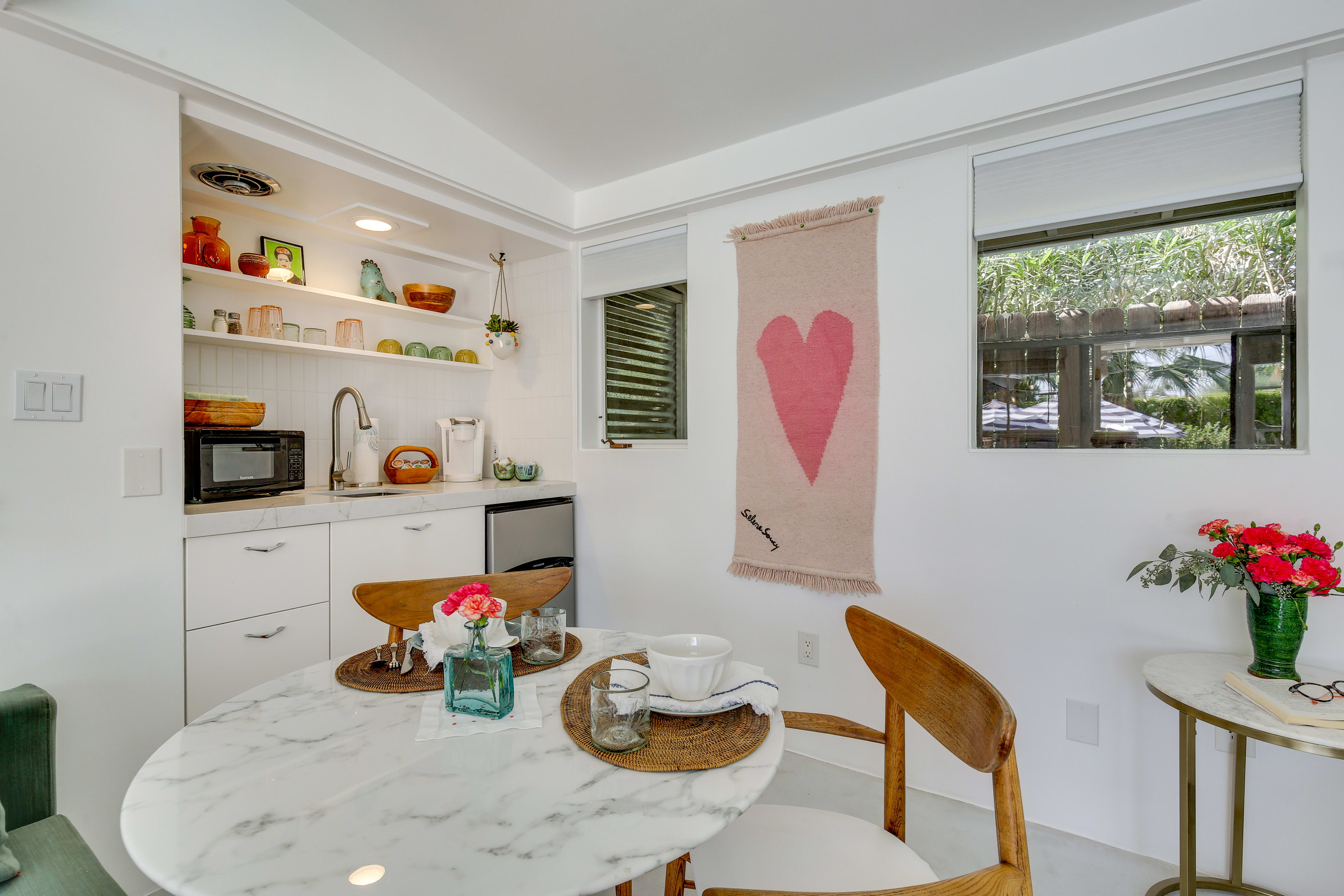 Dining Area | Dishware & Flatware