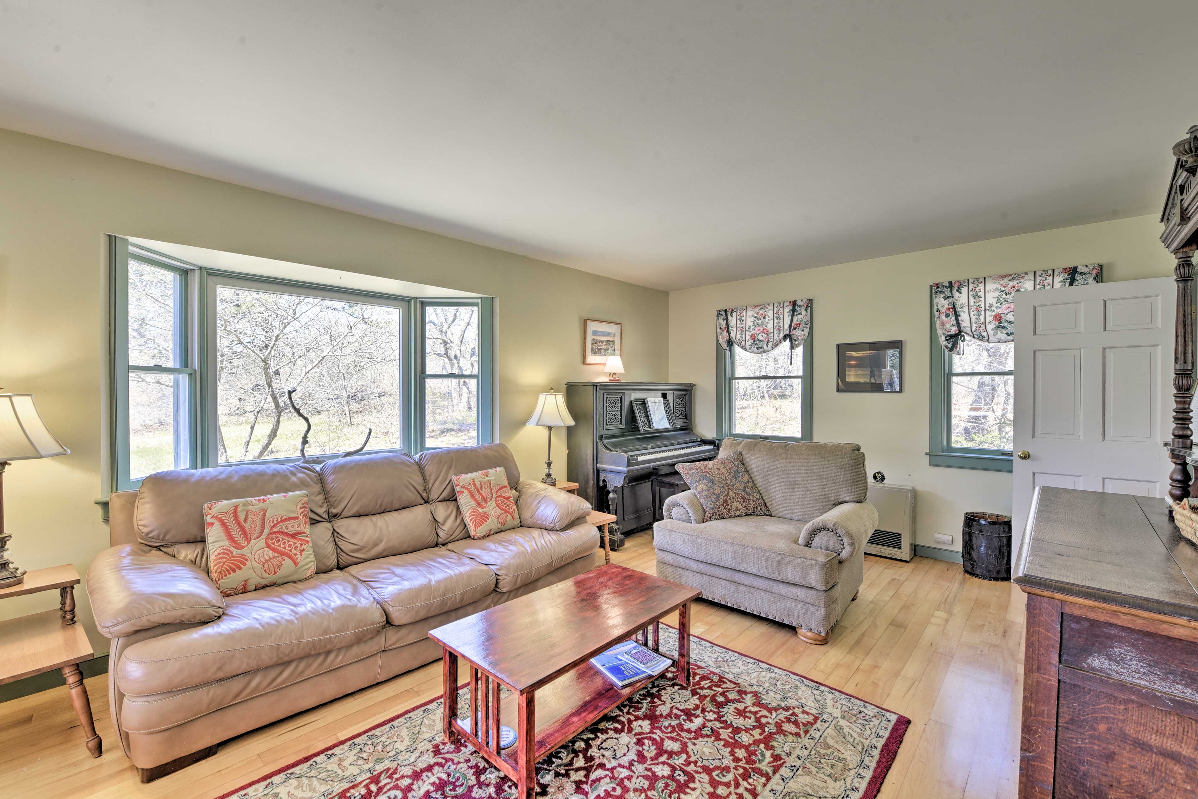 Living Room | Antique Piano