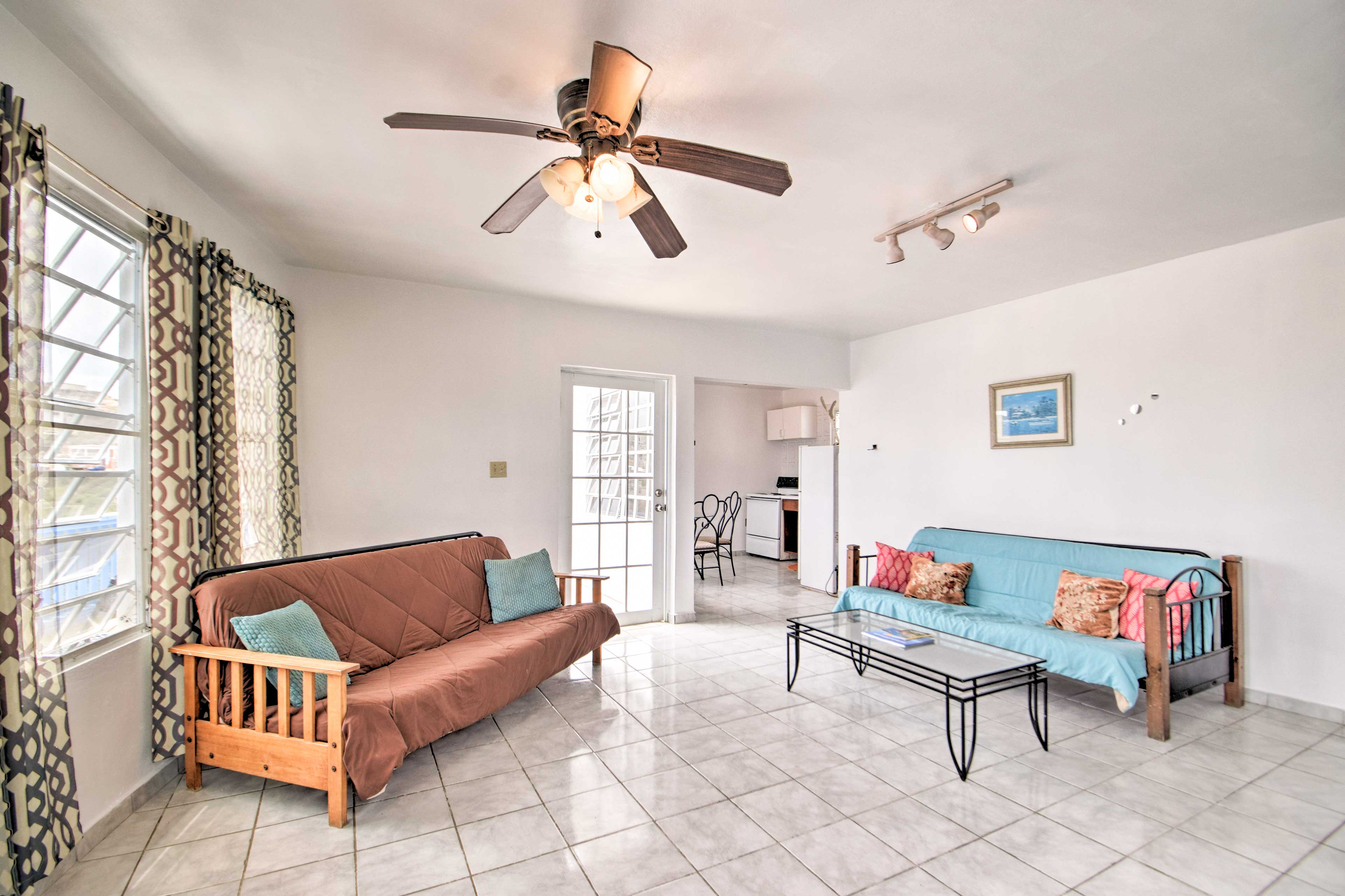 Keep cool underneath the ceiling fan during your leisure hours.