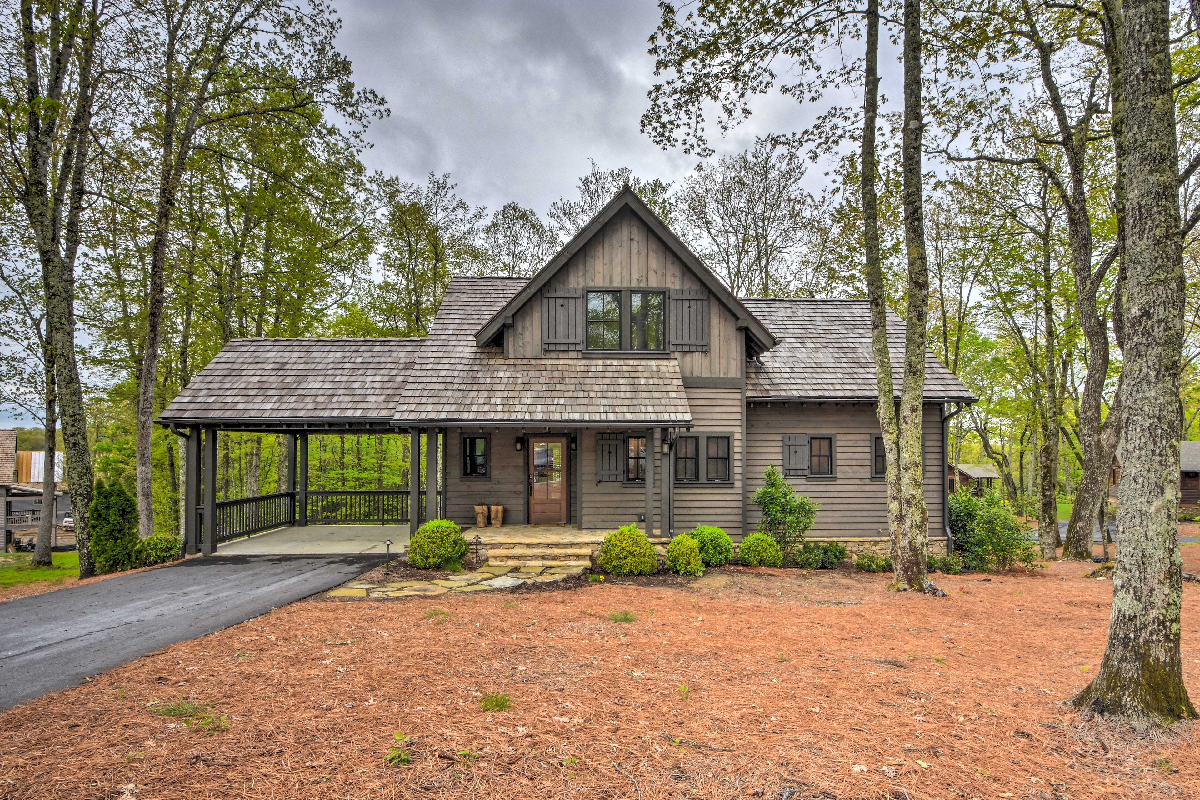 Exterior | Screened Porch | Wooded Lot