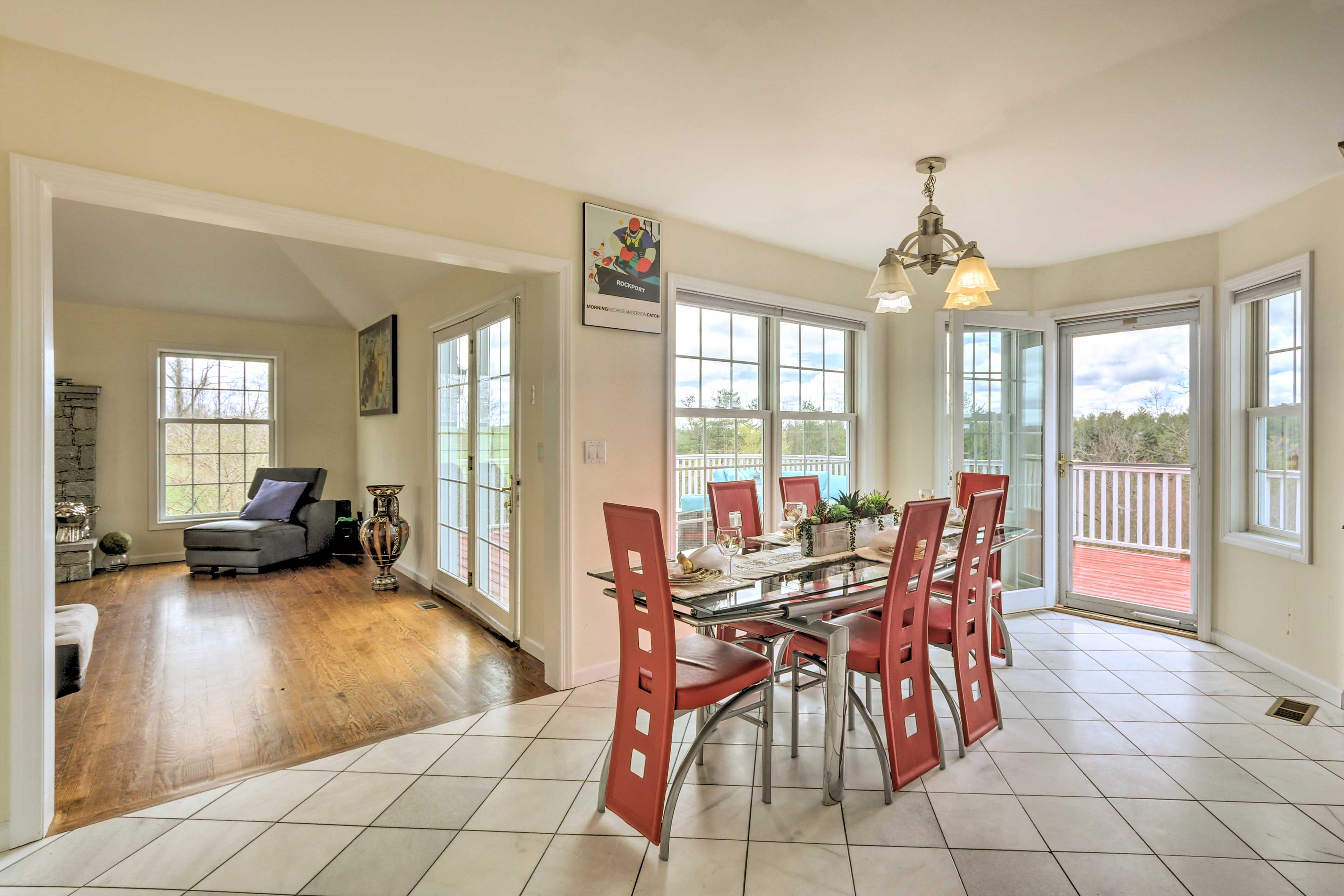 Kitchen | Dining Area