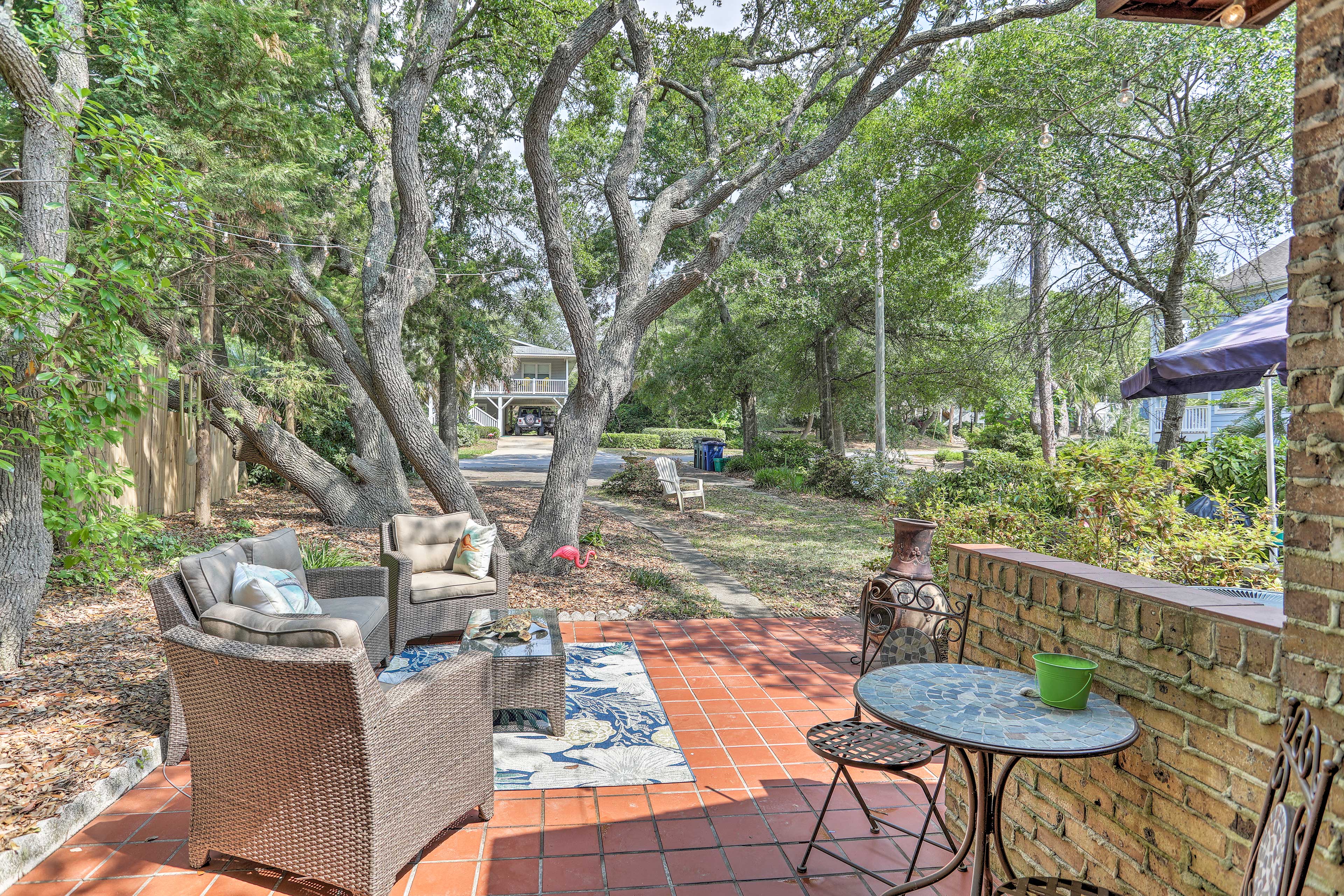 Patio | Outdoor Dining