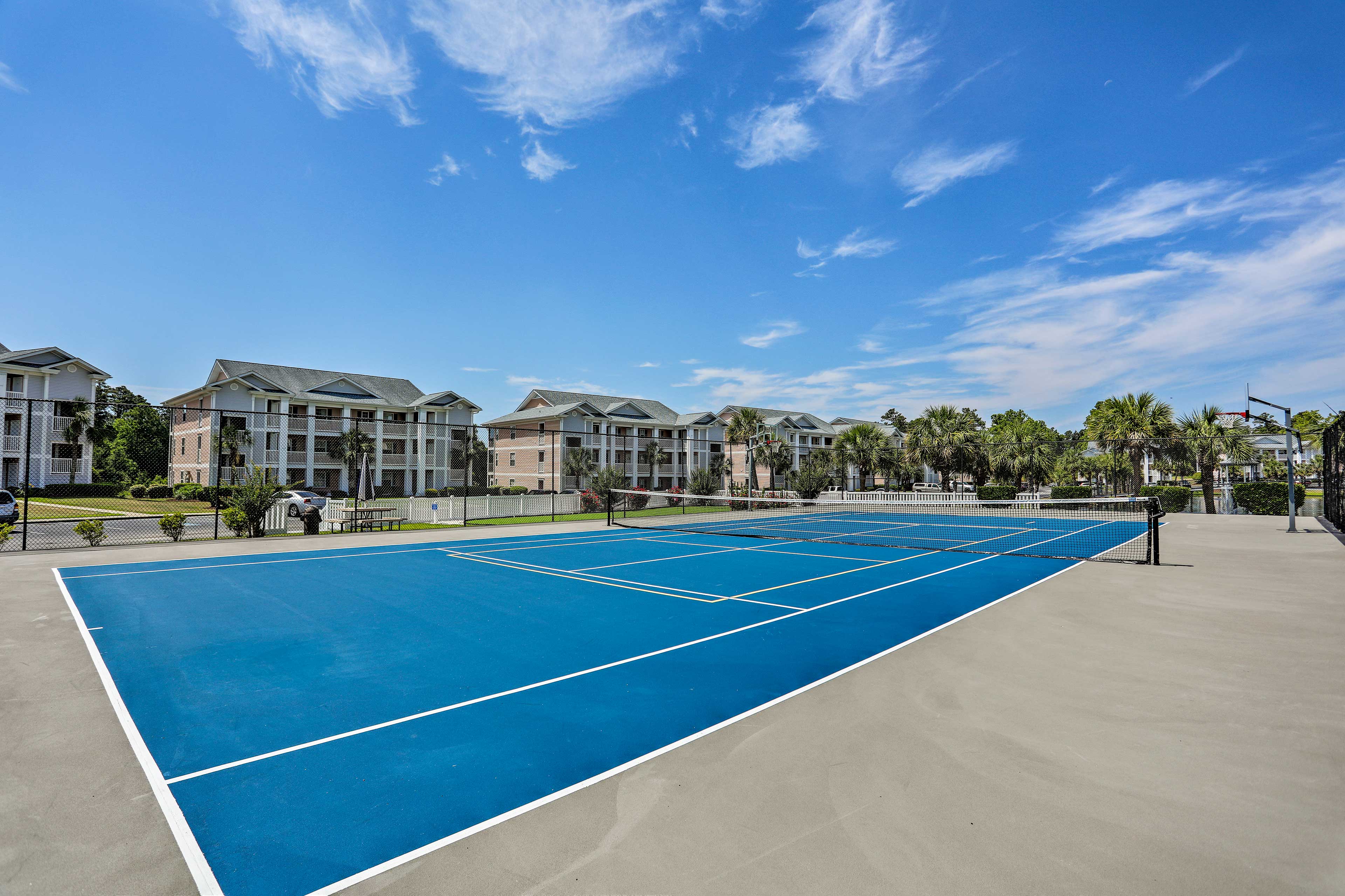 Tennis/Pickleball & Basketball Court