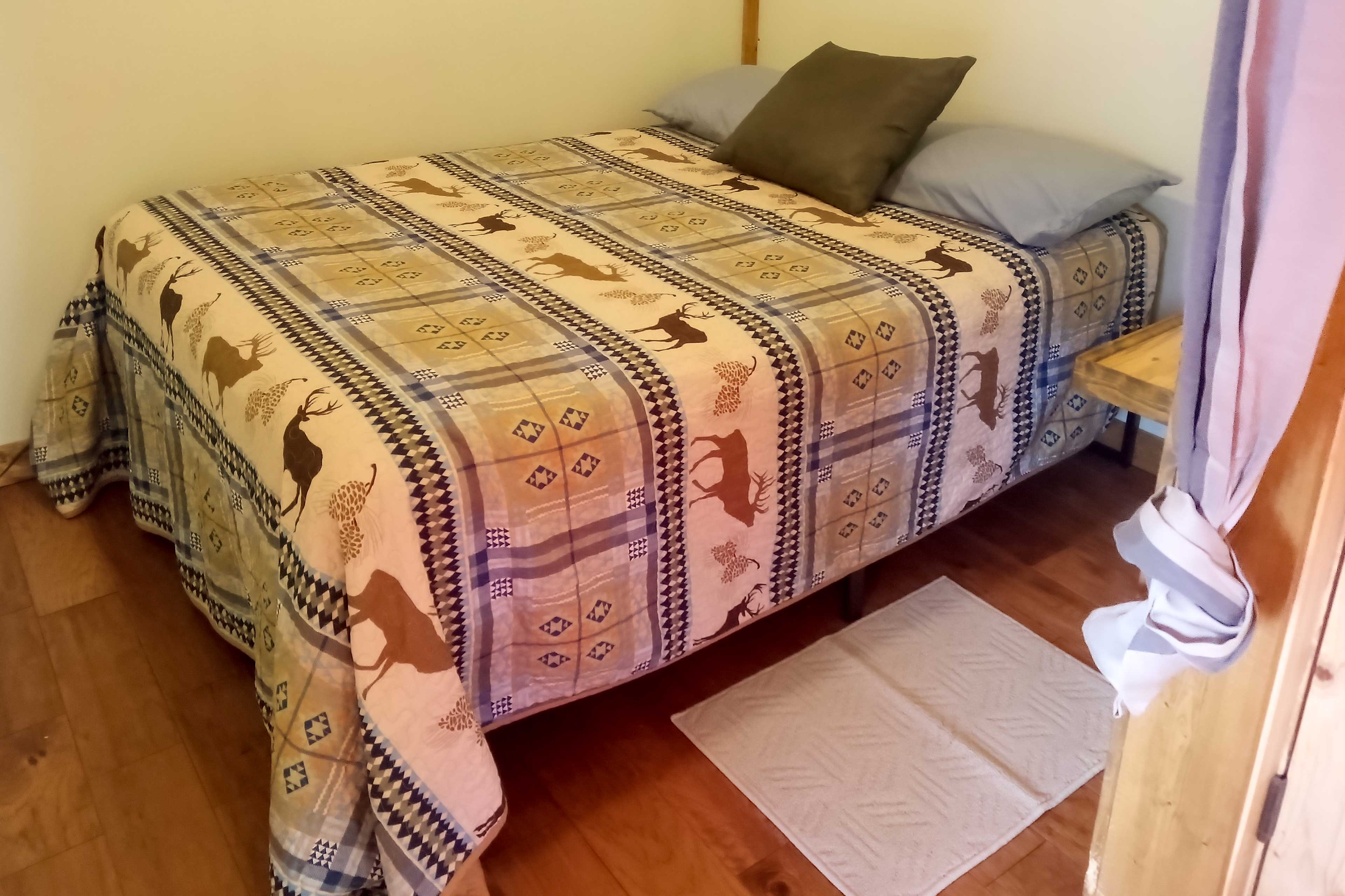 Bonus Room | Full Bed
