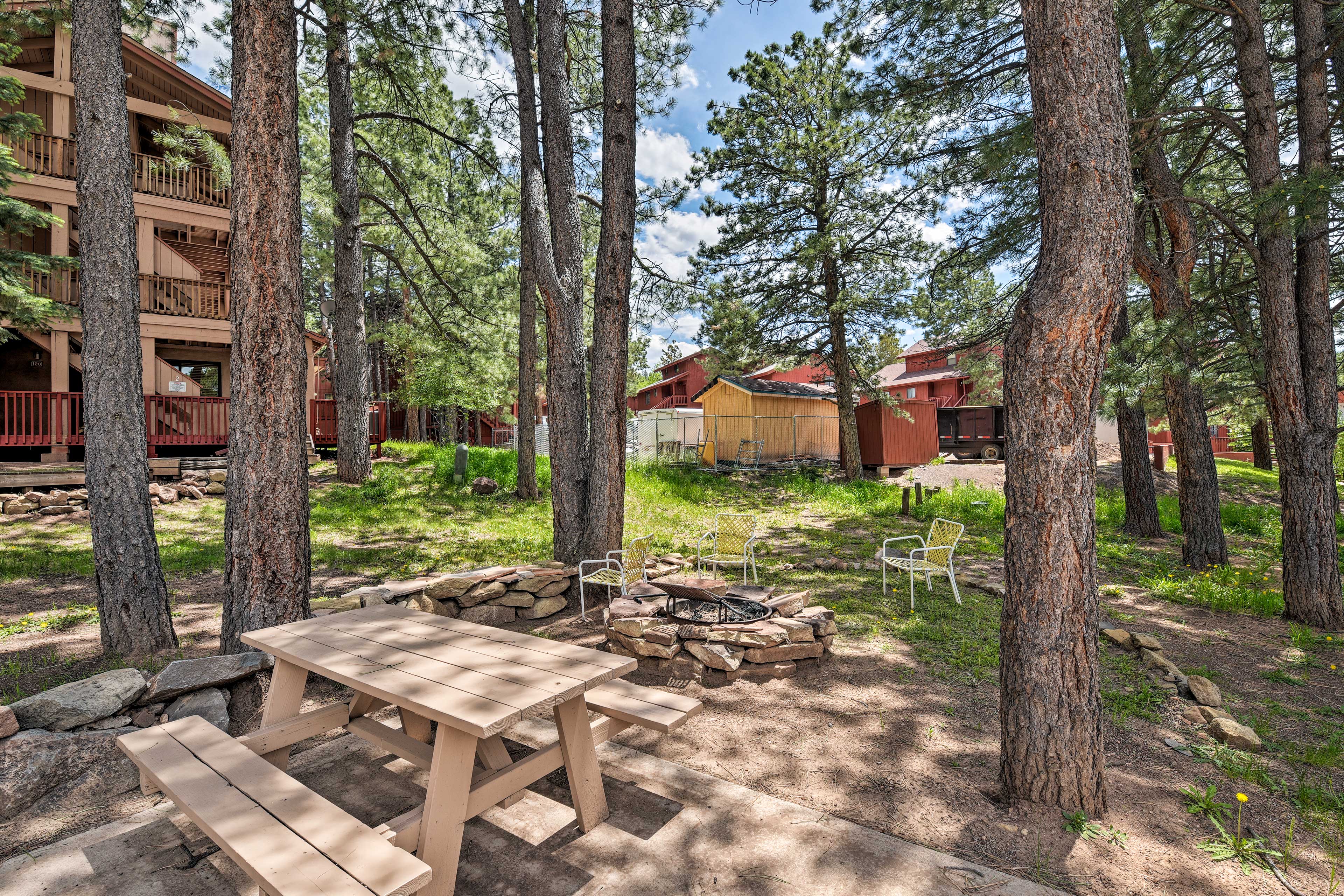 Community Fire Pit & Picnic Area