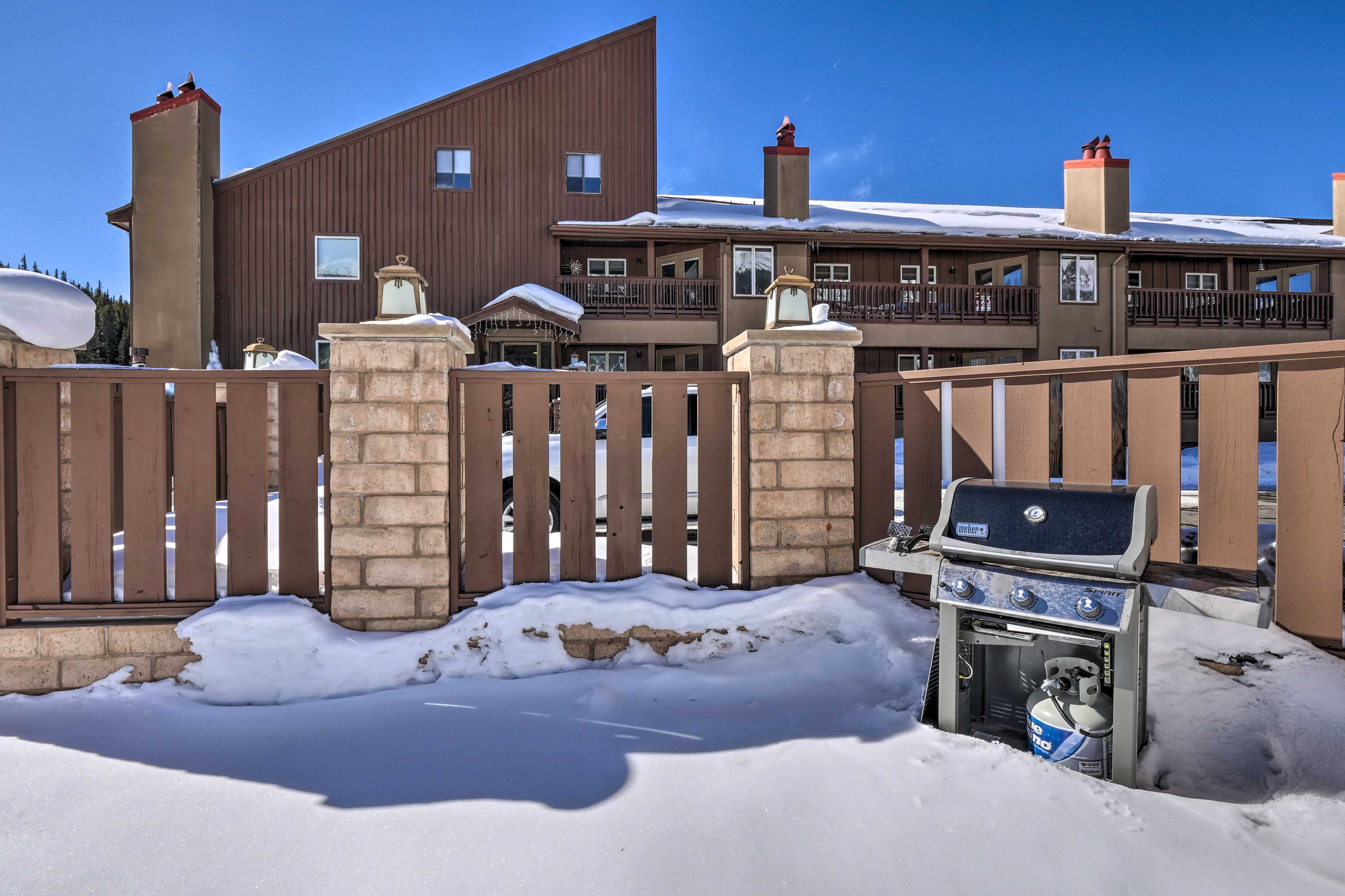 Community Grilling Area