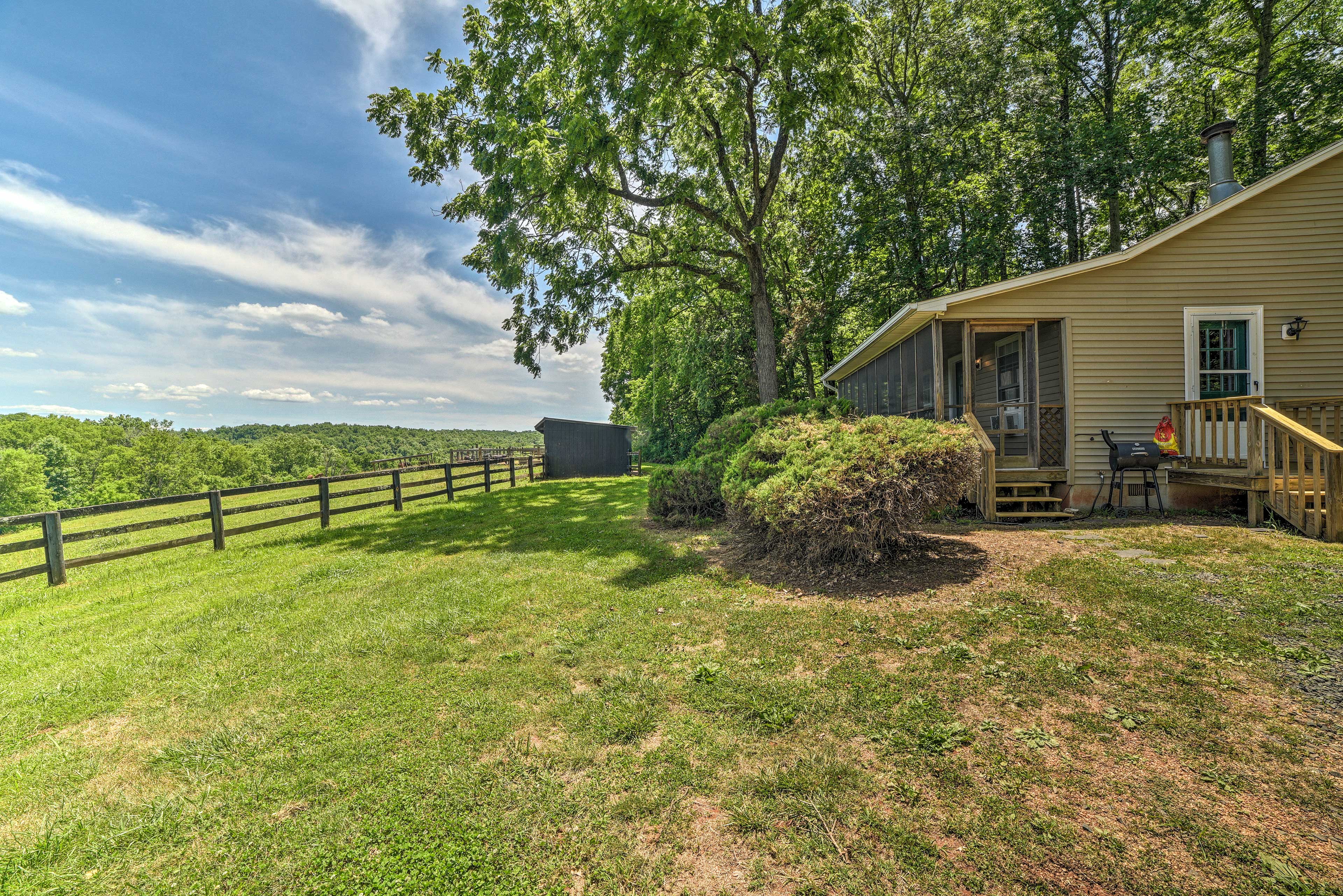 Exterior | On-Site Paddocks & Stables | Fire Pit