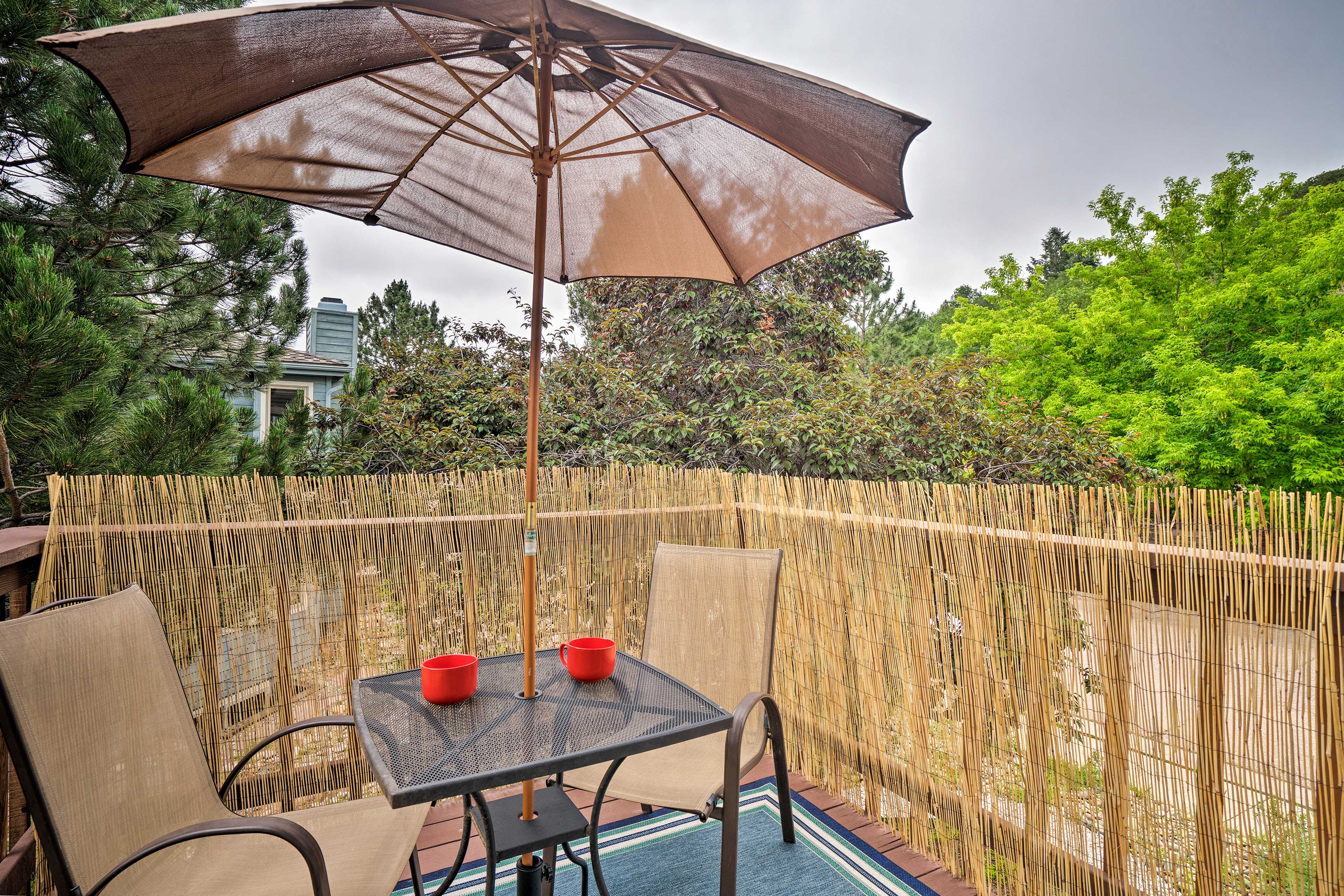 Balcony | Outdoor Dining