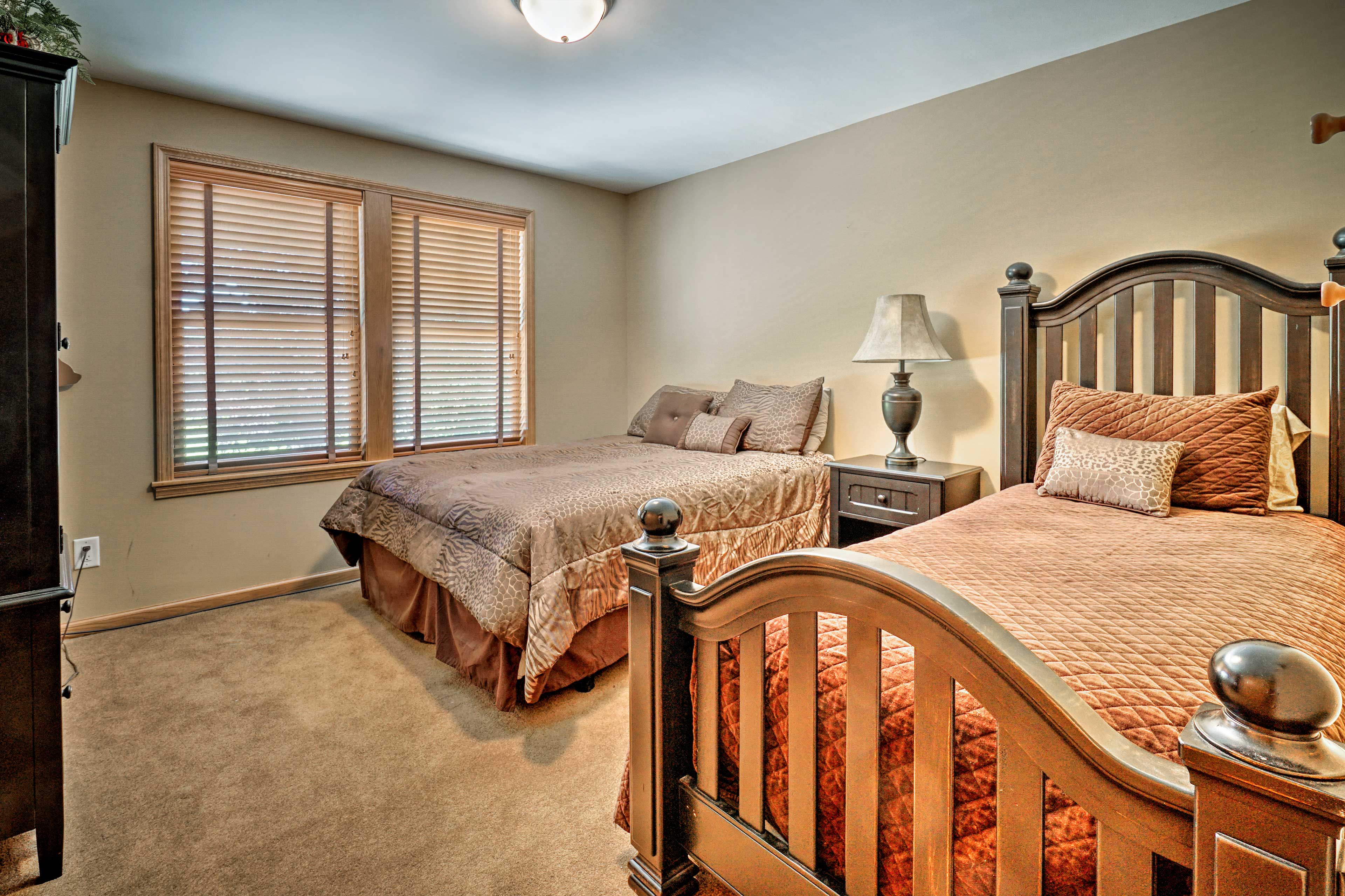 Bedroom 3 | Queen Bed | Twin Bed