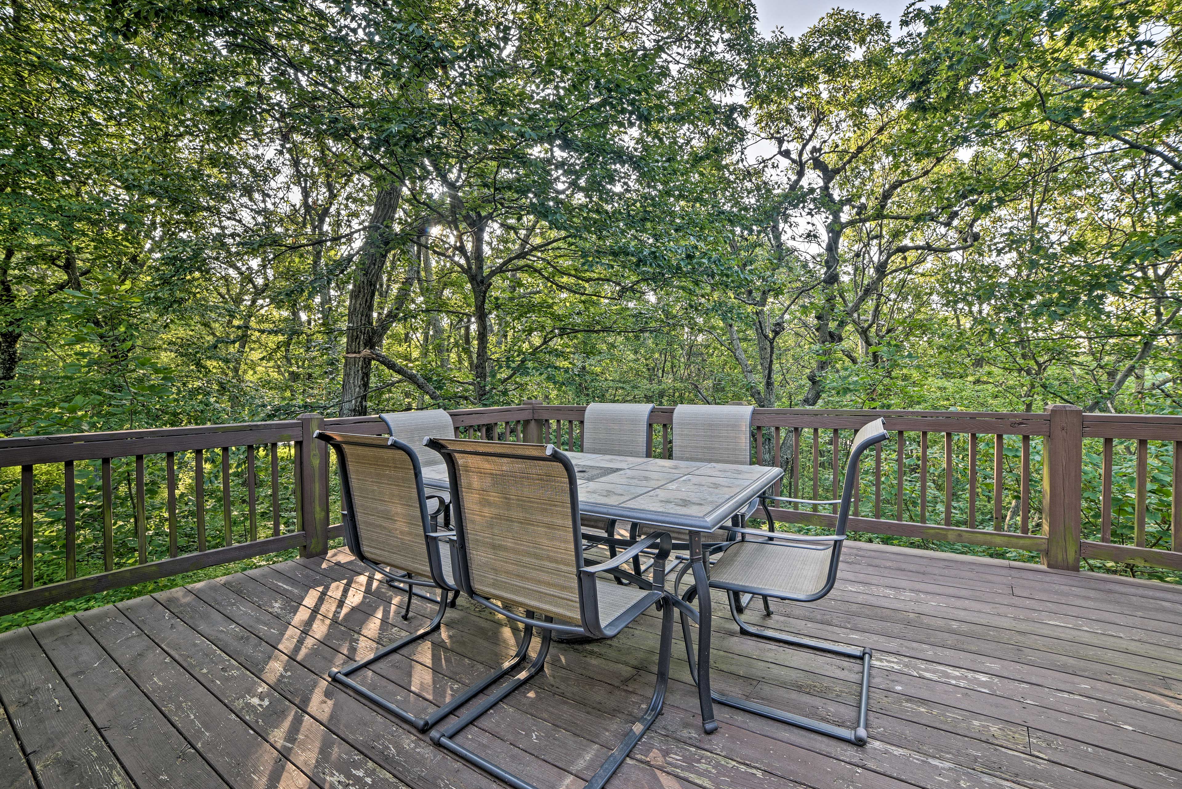 Deck | Outdoor Dining Area | Grill