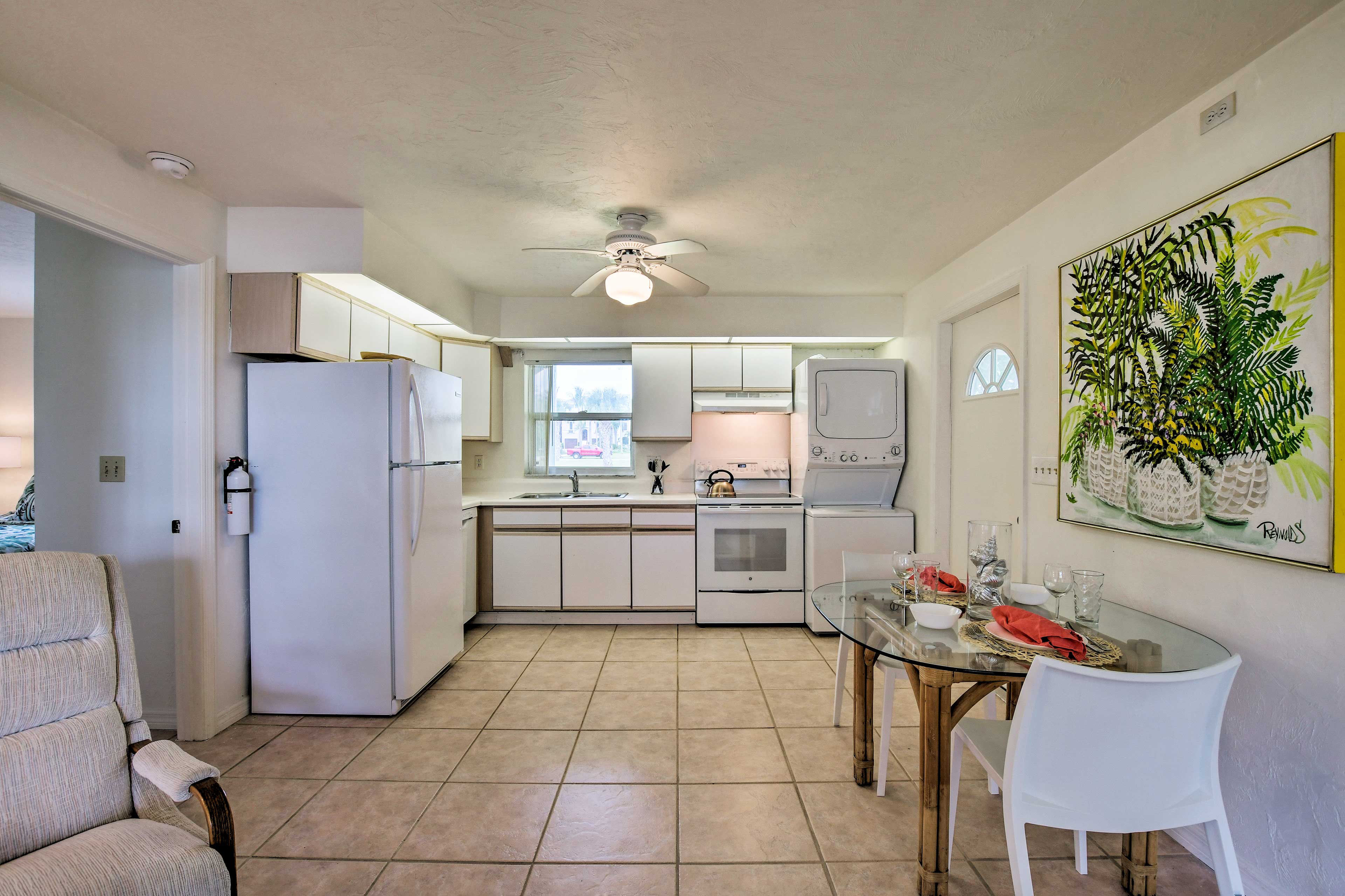 The fully equipped kitchen features everything you'll need to whip up dinner.