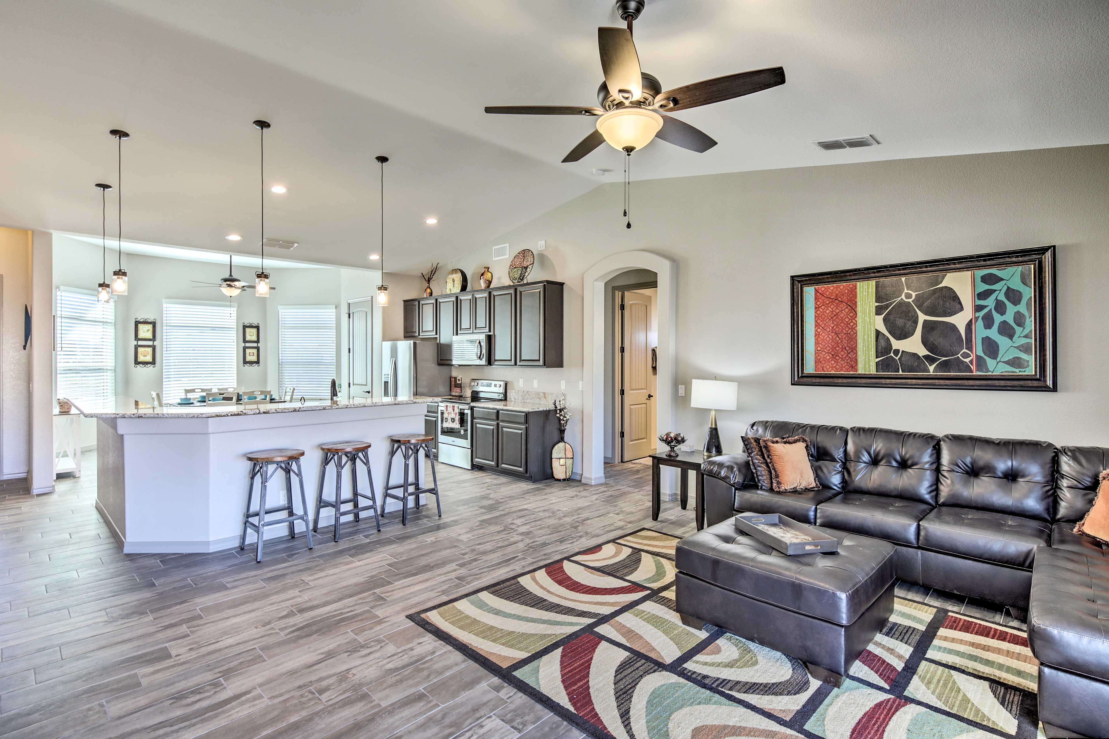 Make your next Lake Havasu one for the books with this upscale vacation rental!