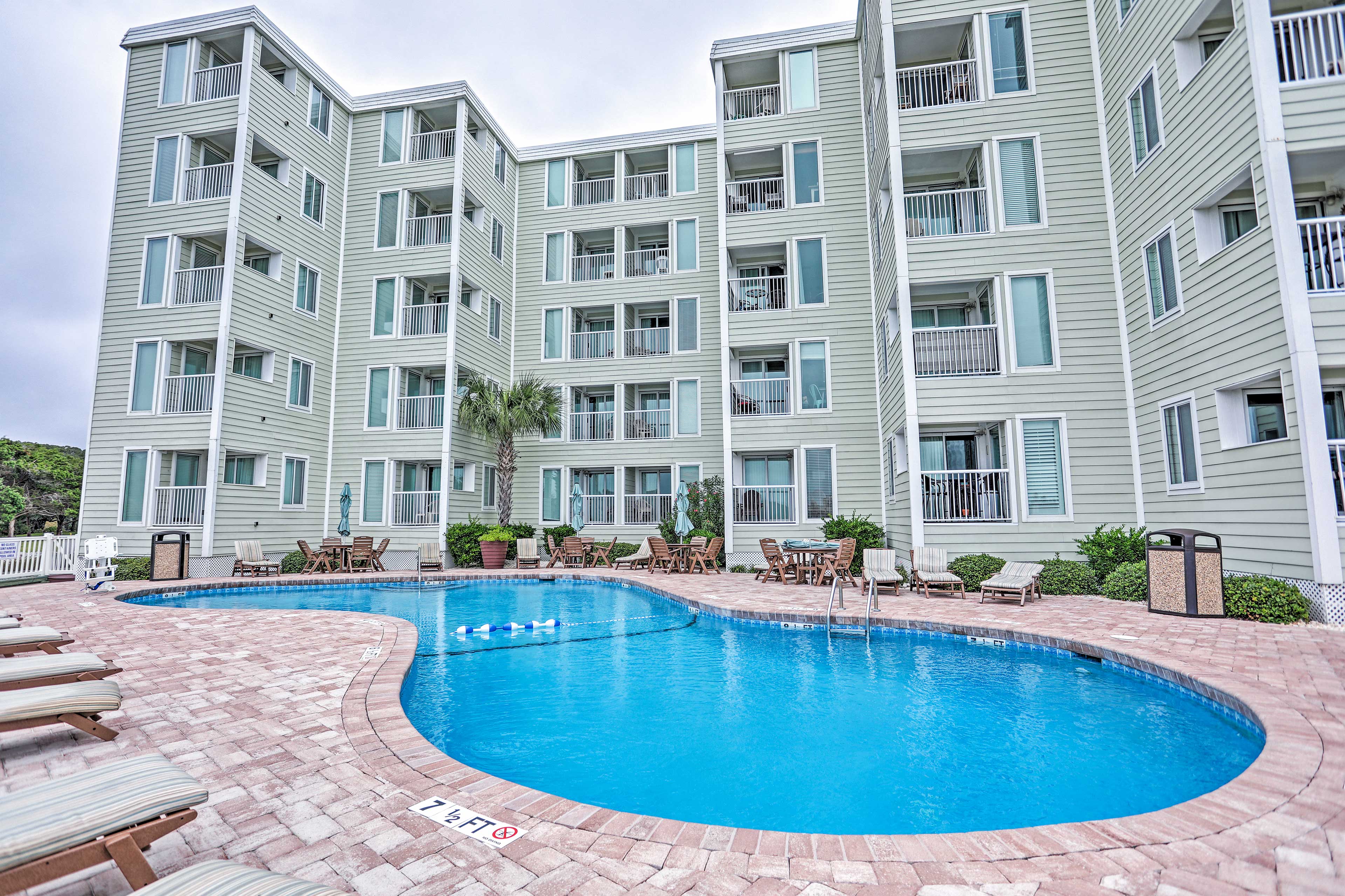 Myrtle Beach Vacation Rental | 2BR | 2BA | 600 Sq Ft | Elevator Access