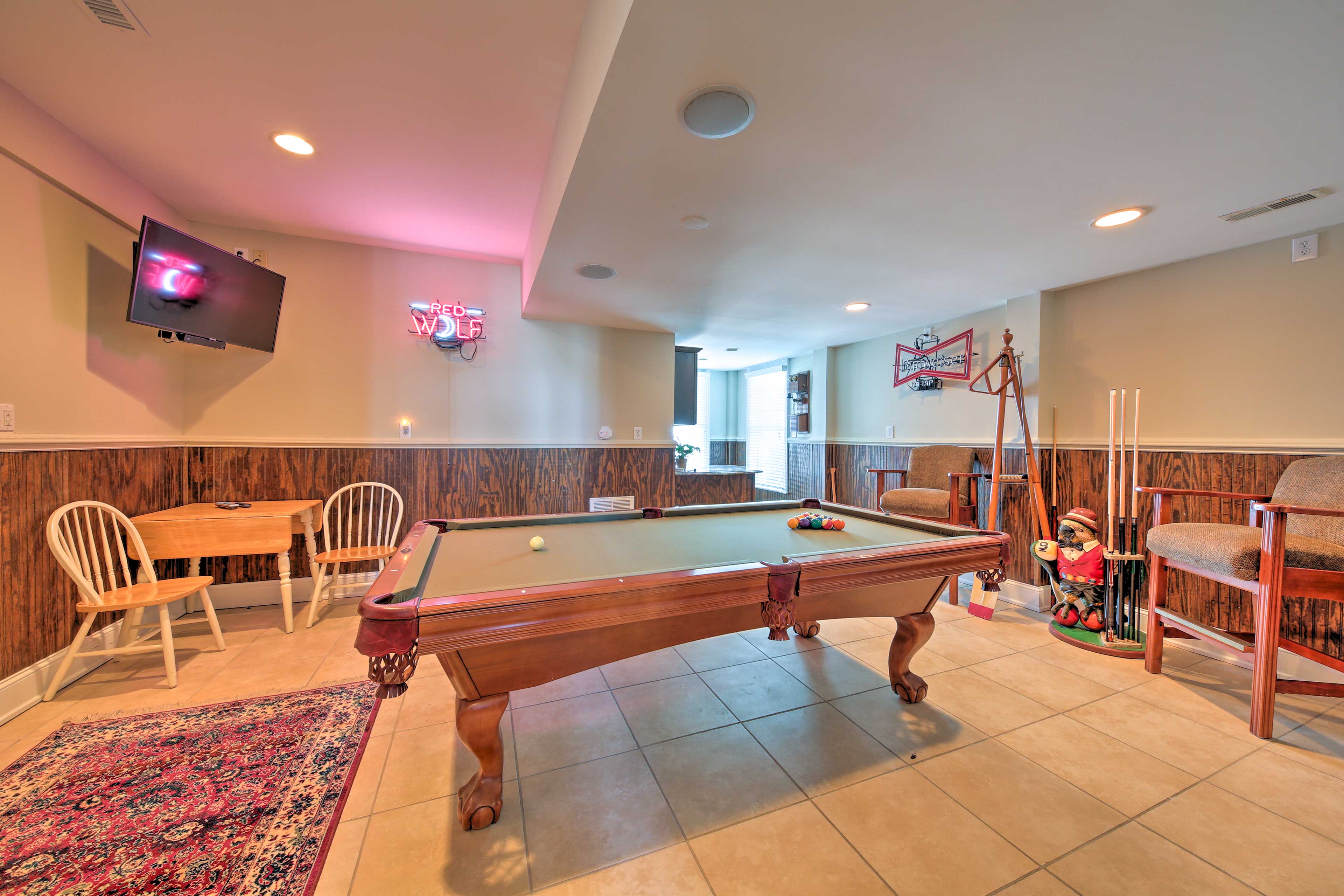 Game Room | Pool Table