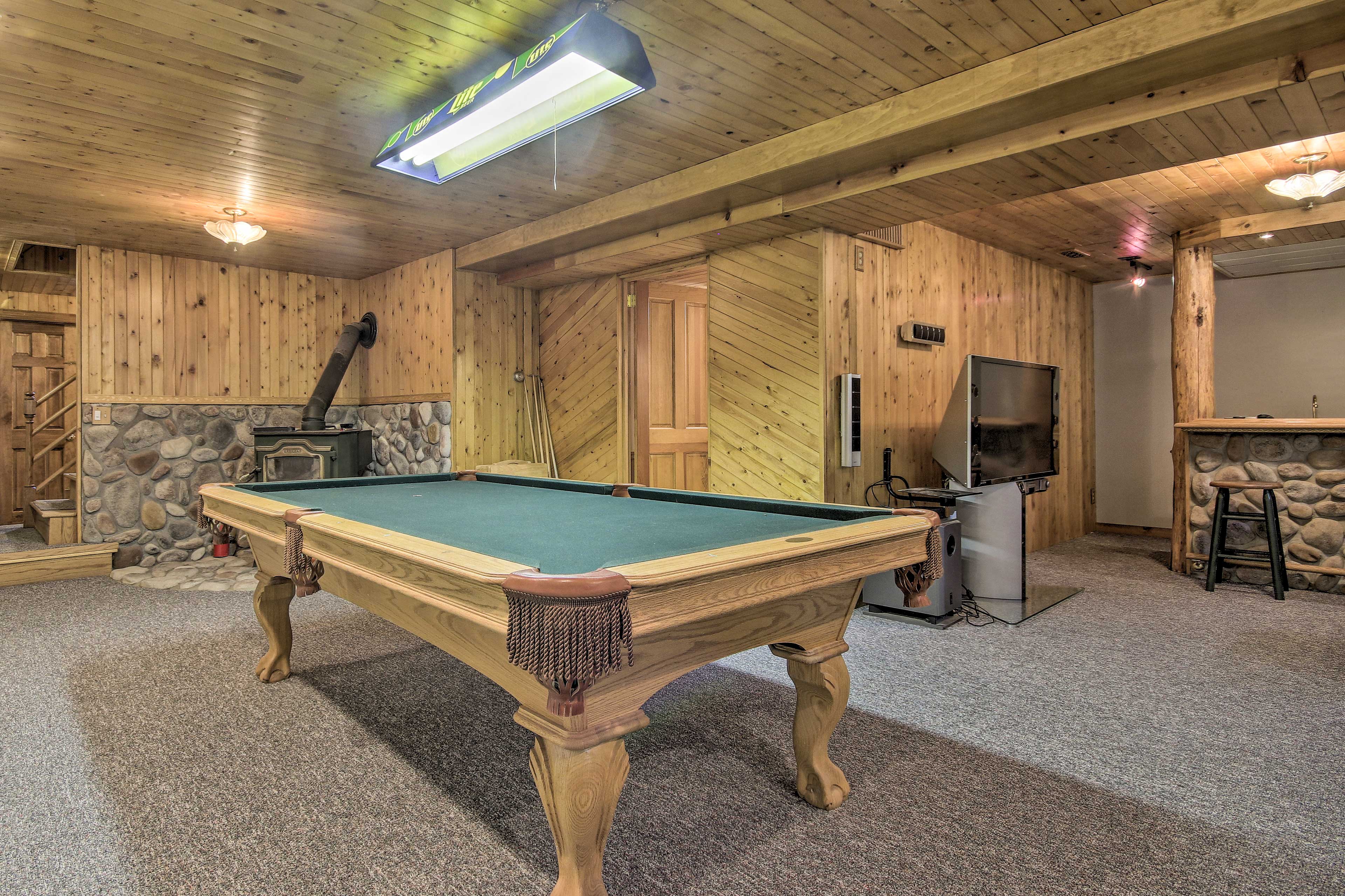 Game Room | Pool Table