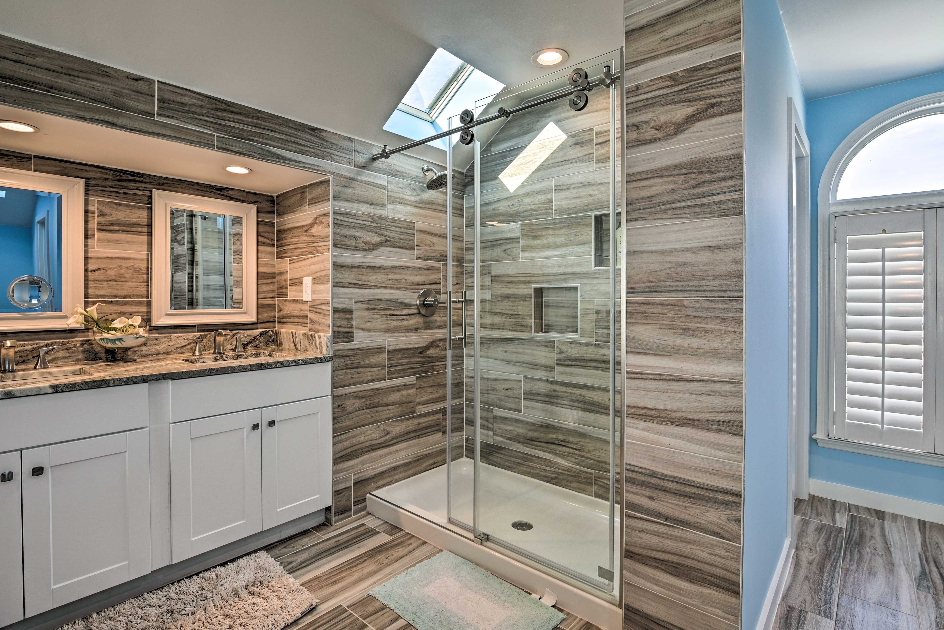 En-Suite Bathroom | Walk- In Shower