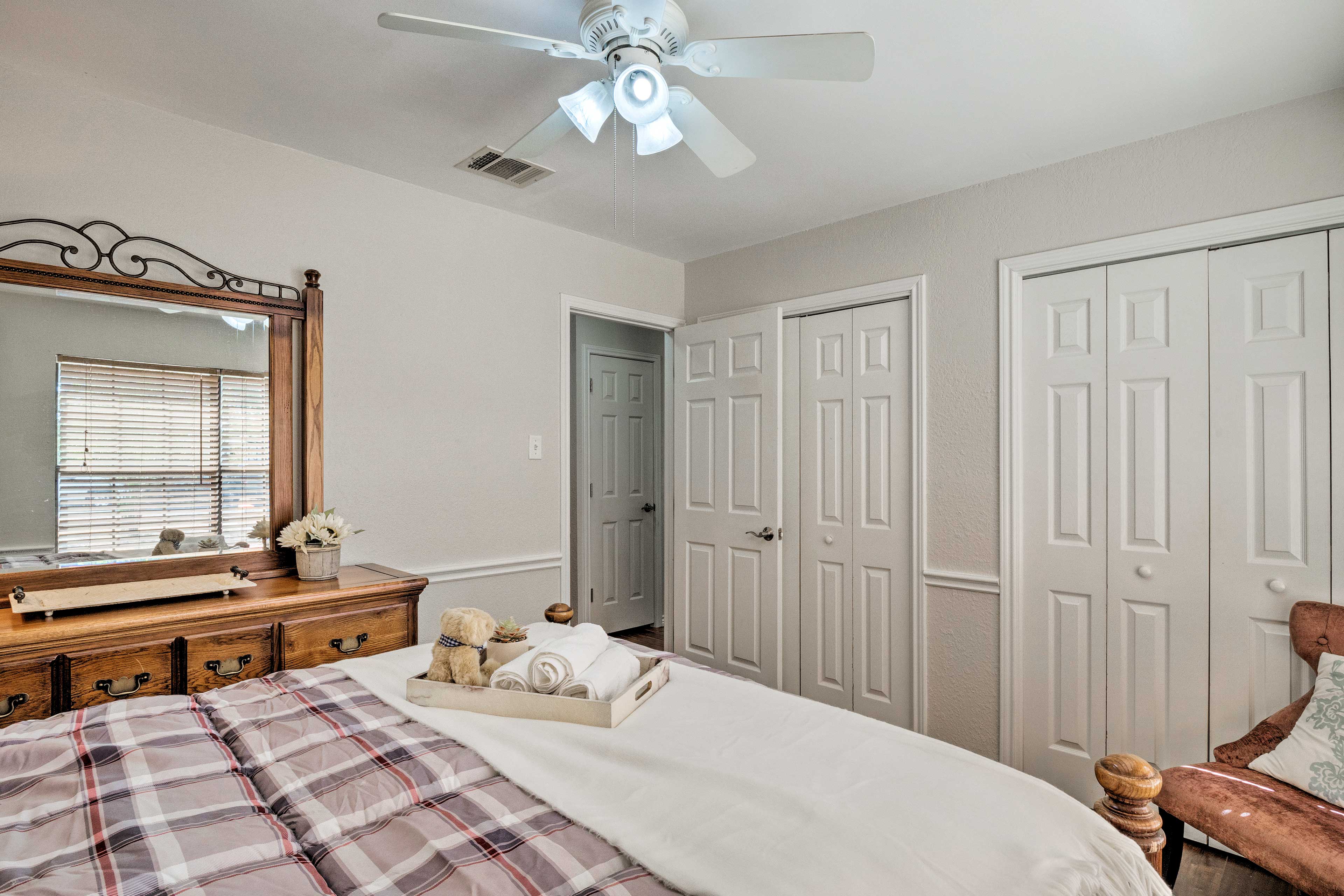 Two closets ensure plenty of storage space.