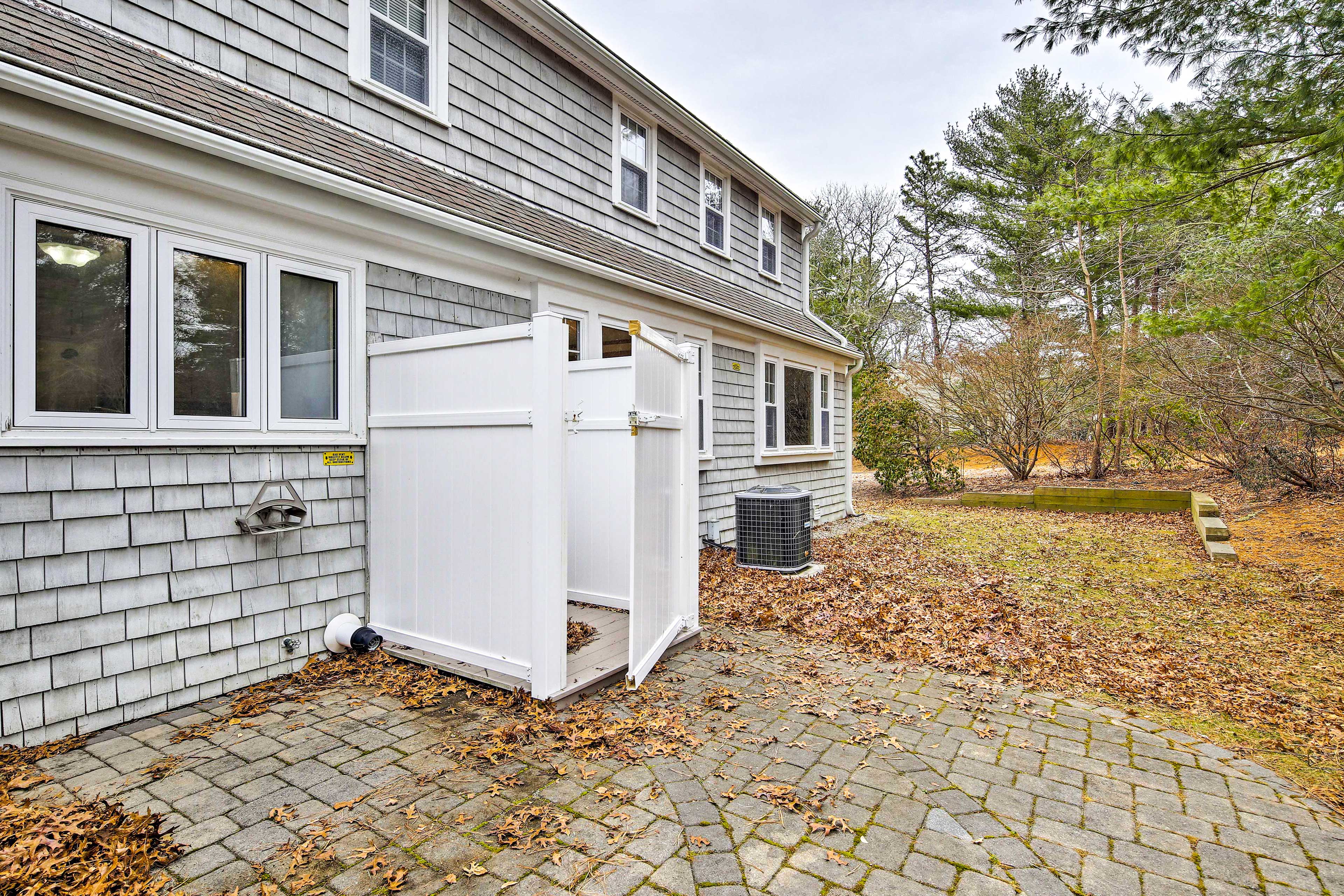 Exterior | Outdoor Shower