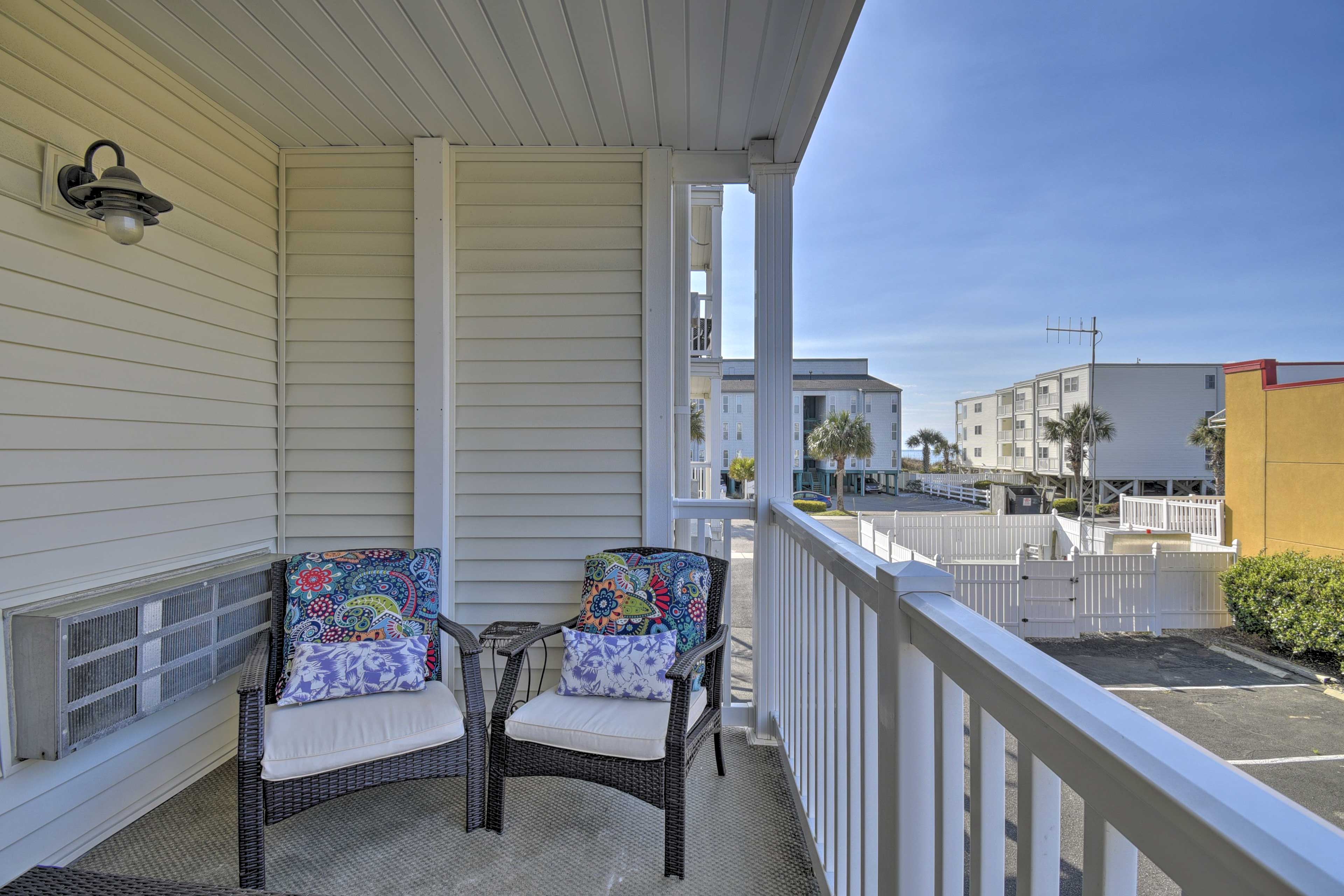 Private Balcony | Dining/Lounge Furniture