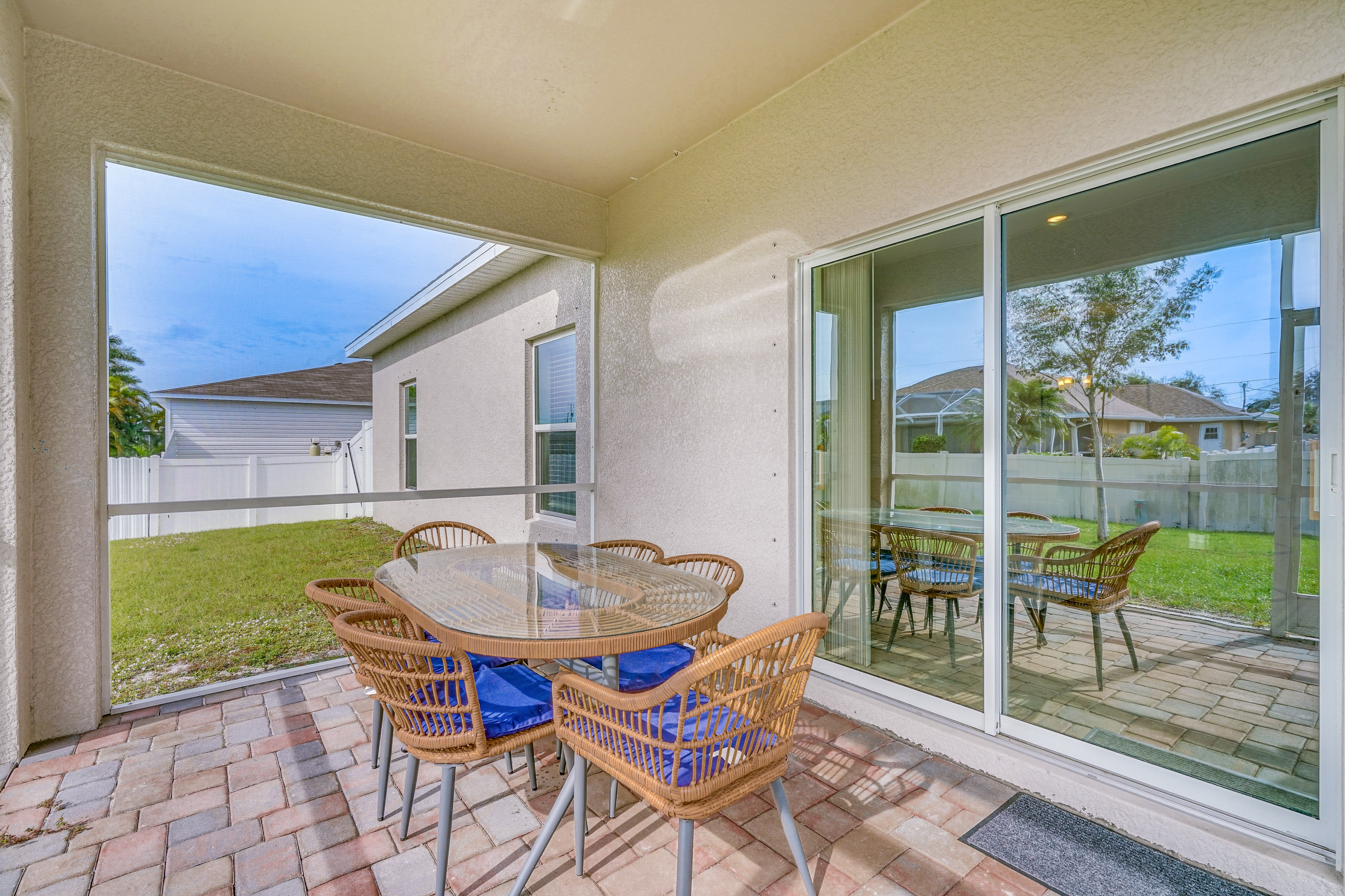 Screened-In Porch